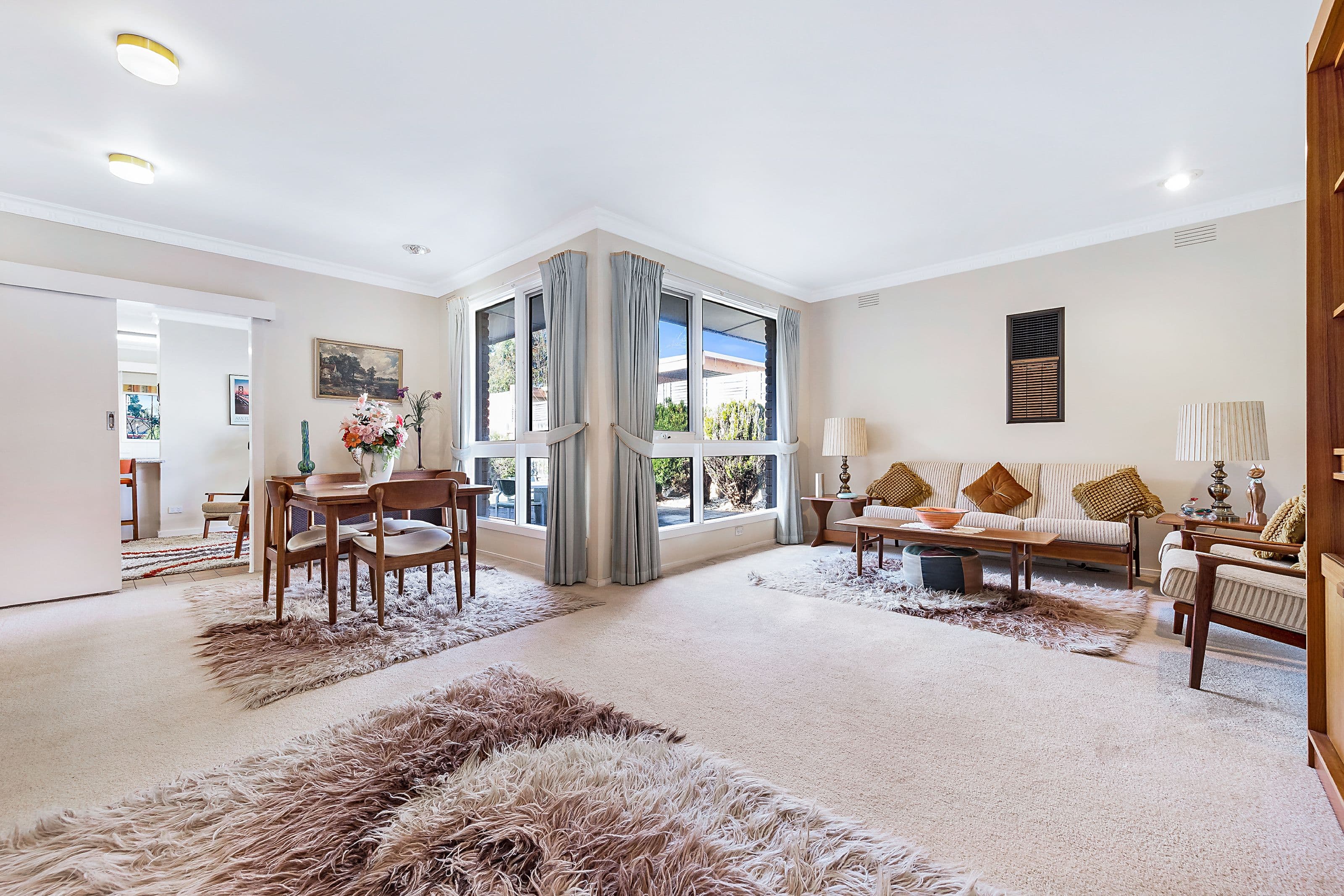 42 Grantley Drive, Glen Waverley VIC 3150, Glen Waverley - Thumbnail 2