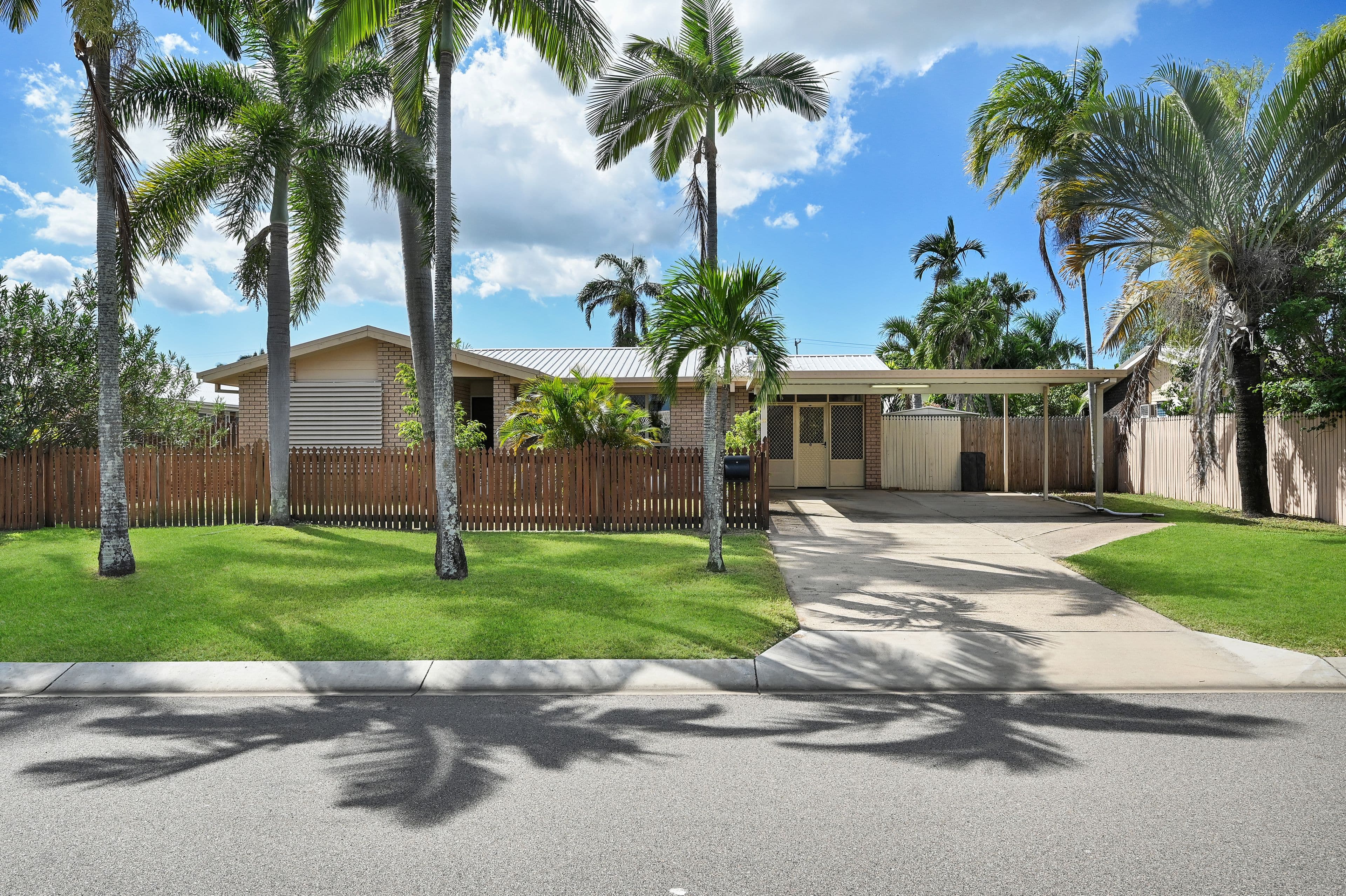 21 Malaga Street, Kirwan QLD 4817, Kirwan - Image 1