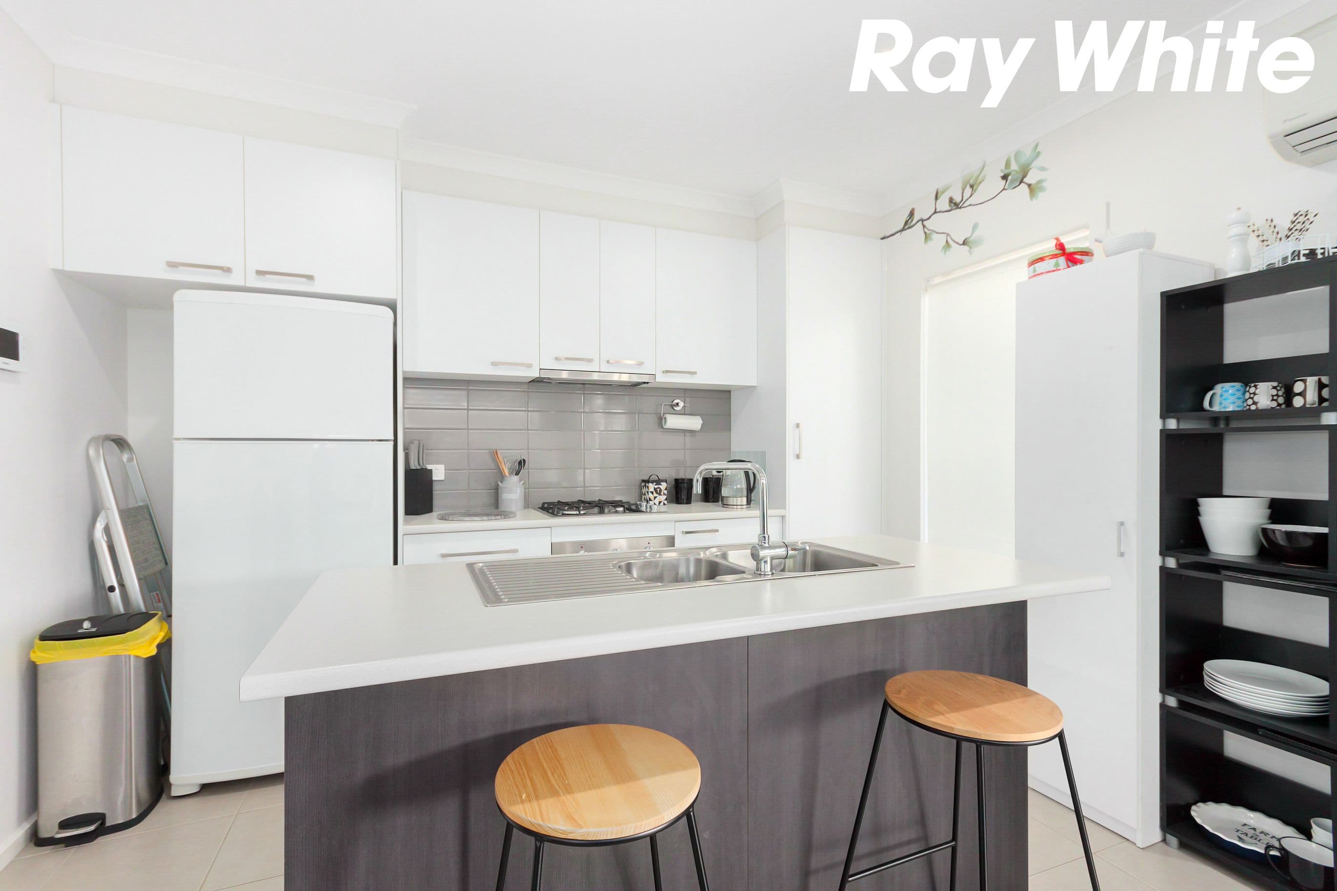 2 Adriatic Way, Pakenham VIC 3810, Pakenham - Thumbnail 4
