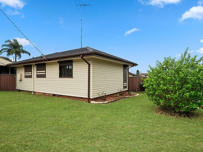 21-21A Captain Cook Drive, Willmot NSW 2770, Willmot - Thumbnail 2