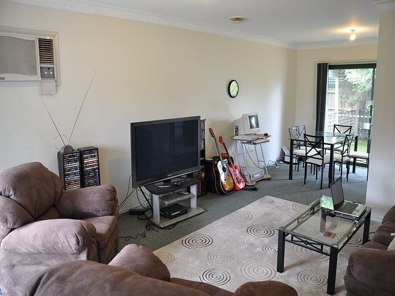 8 Hayley Court, MILL PARK VIC 3082, Mill Park - Thumbnail 4