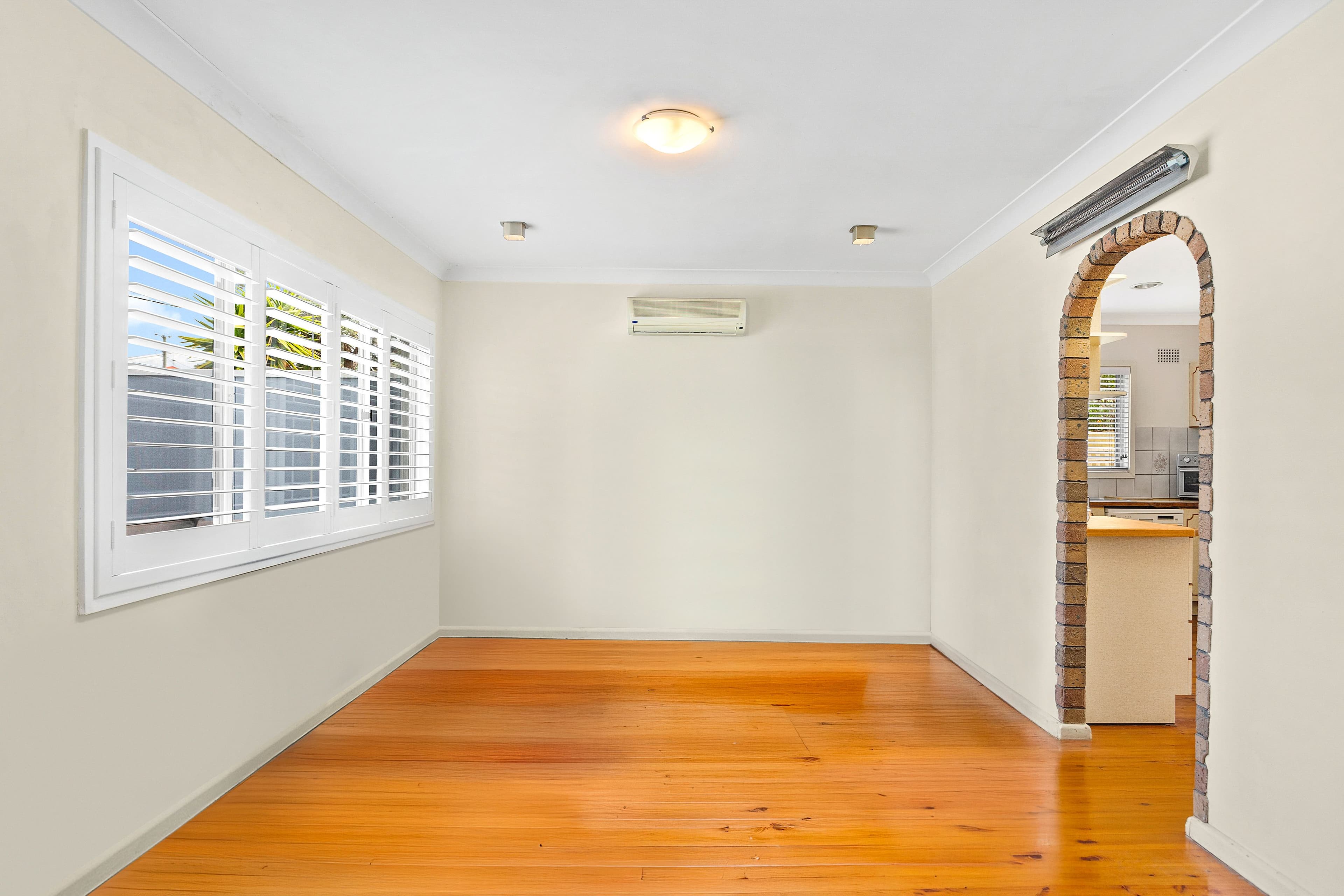8 Carabeen Street, Barrack Heights NSW 2528, Barrack Heights - Thumbnail 3