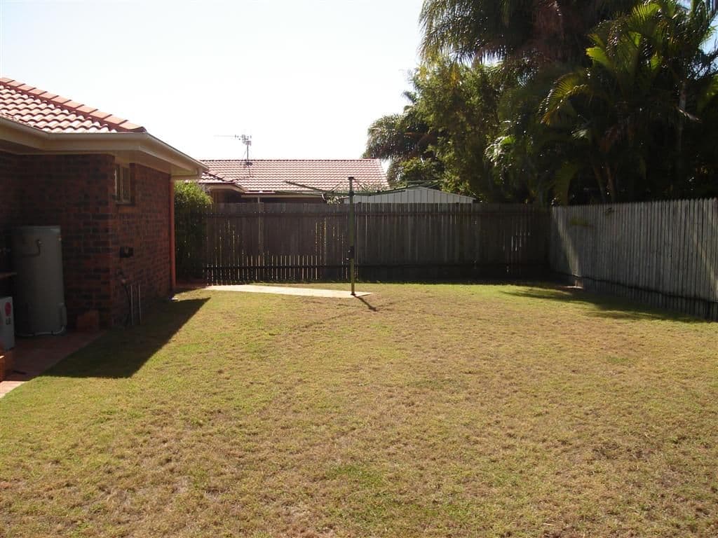 8 Elkington Avenue, BARGARA QLD 4670, Bargara - Thumbnail 8