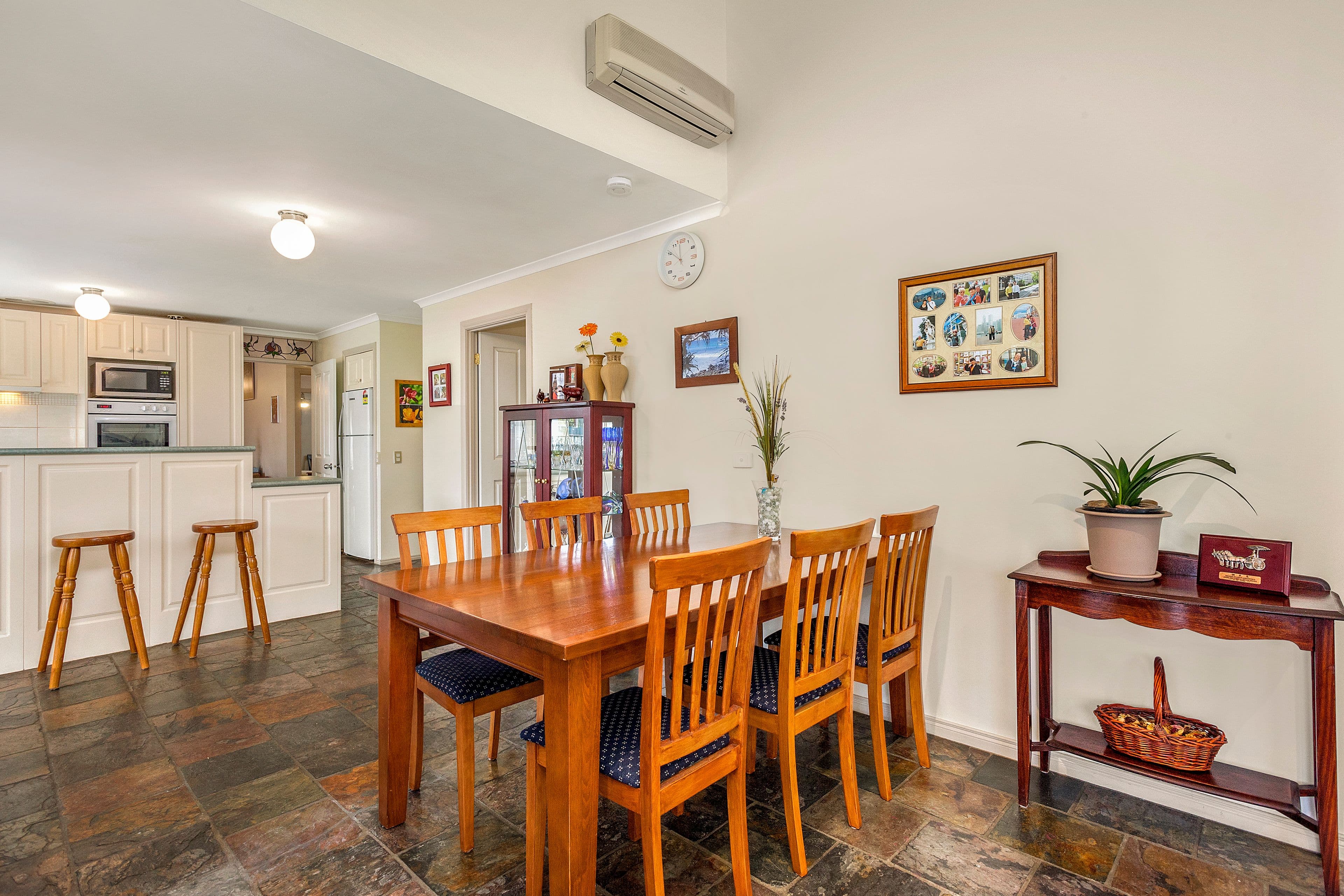 35 Cheryl Crescent, Ferntree Gully VIC 3156, Ferntree Gully - Thumbnail 2