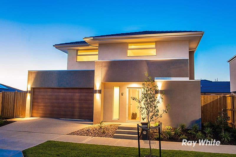 4 Mossey Crescent, Cranbourne East VIC 3977, Cranbourne East - Image 1