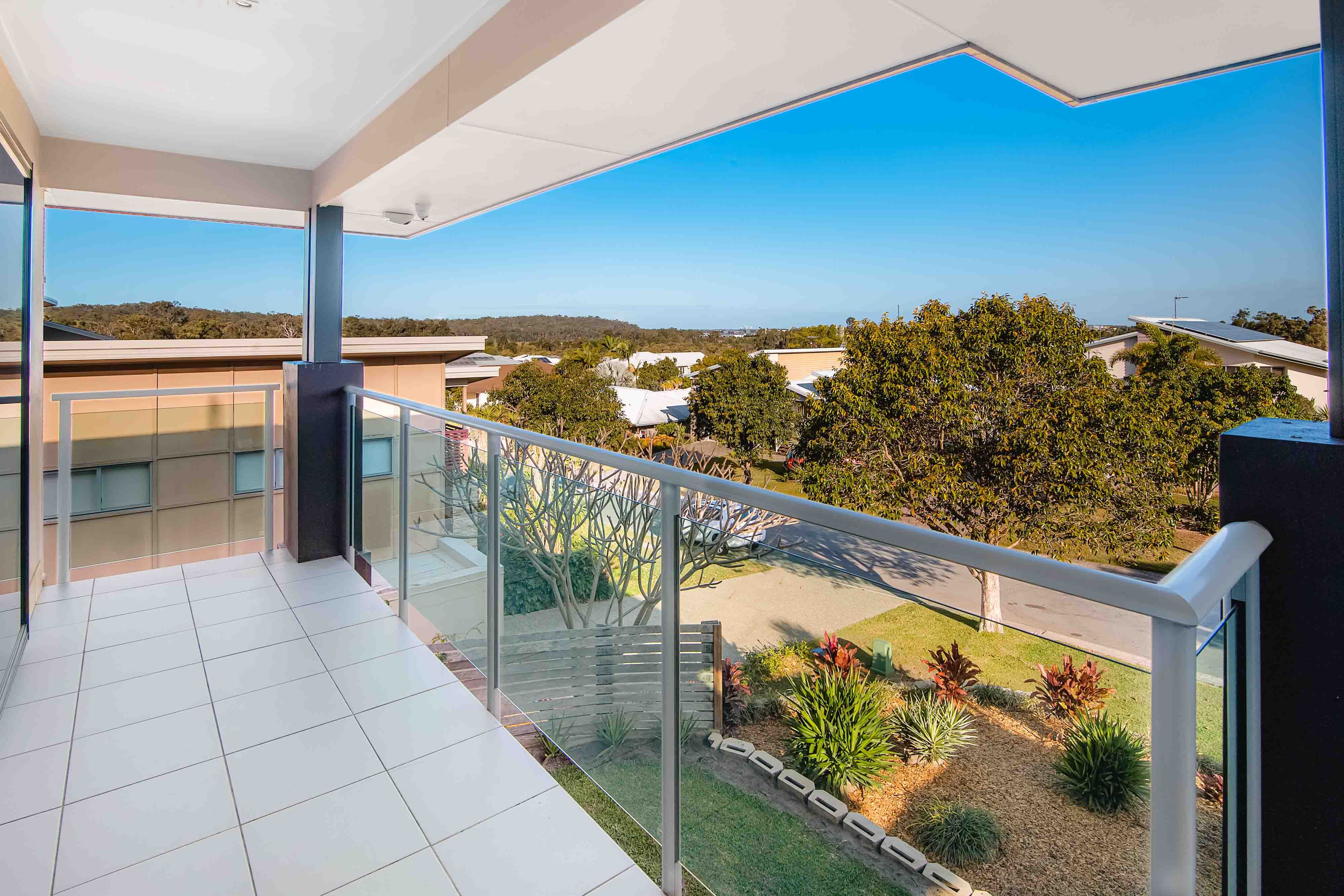 15 Rainlily Crescent, Upper Coomera QLD 4209, Upper Coomera - Thumbnail 4