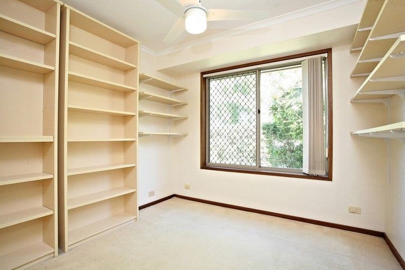 1 Janie Close, SINNAMON PARK QLD 4073, Sinnamon Park - Thumbnail 7