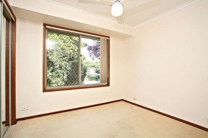 1 Janie Close, SINNAMON PARK QLD 4073, Sinnamon Park - Thumbnail 8
