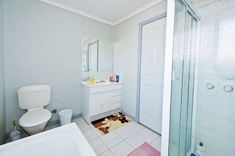 14 Creswick Court, ROXBURGH PARK VIC 3064, Roxburgh Park - Thumbnail 5