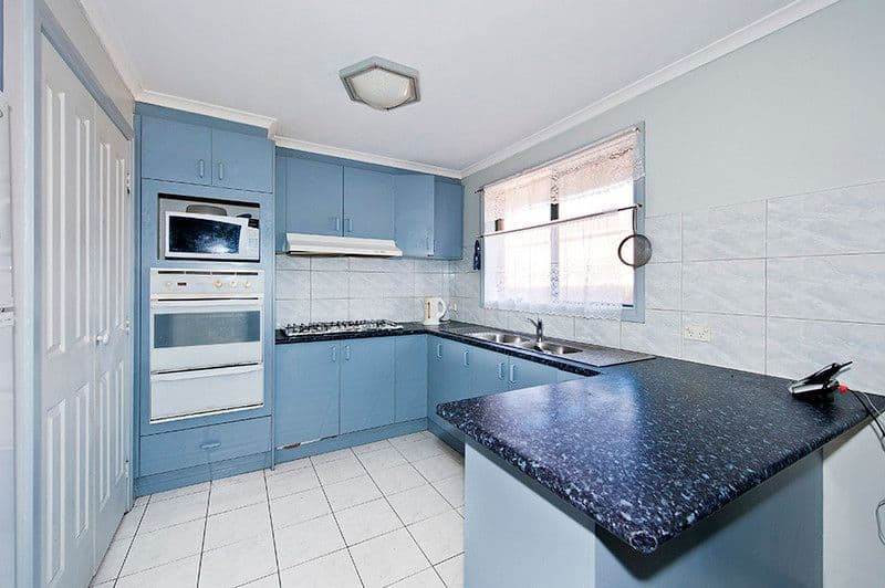 14 Creswick Court, ROXBURGH PARK VIC 3064, Roxburgh Park - Thumbnail 6