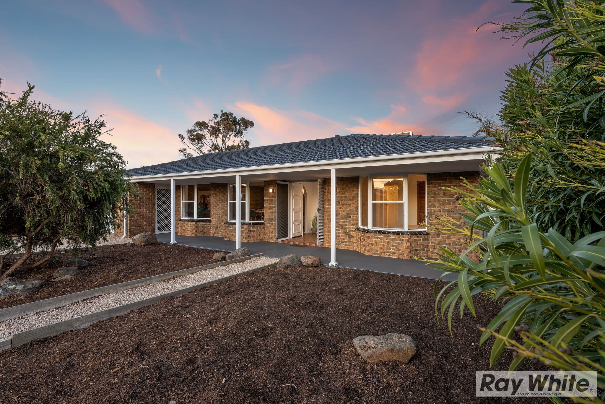 13 Argyle Street, Moana SA 5169, Moana - Thumbnail 2