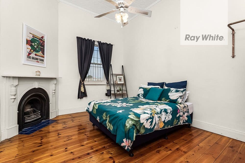 208 Moreland Road, Brunswick VIC 3056, Brunswick - Thumbnail 3