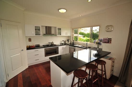 21 St James Court, Tamborine Mountain QLD 4272, Tamborine Mountain - Thumbnail 4