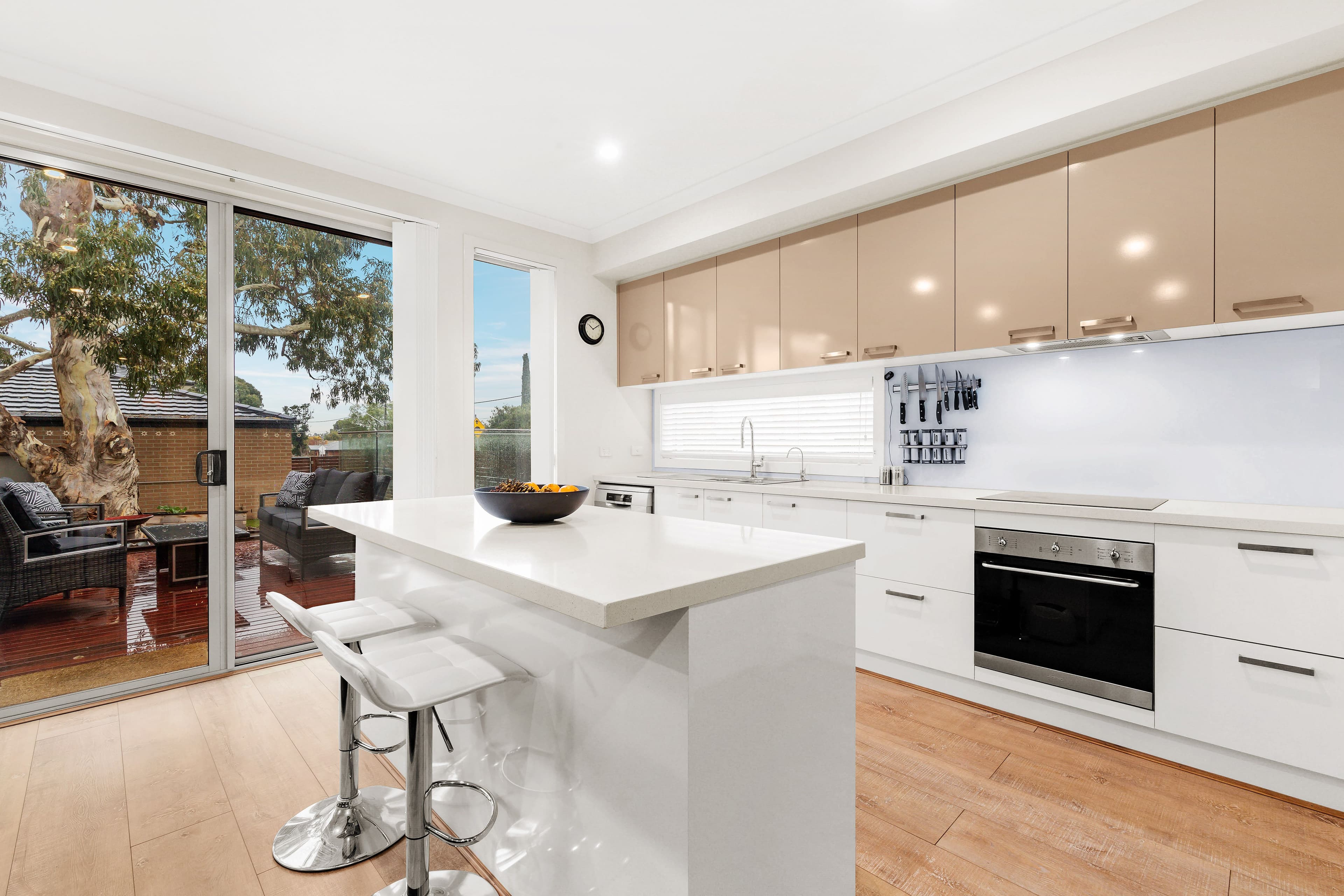 25 Baker Crescent, Heidelberg Heights VIC 3081, Heidelberg Heights - Thumbnail 3