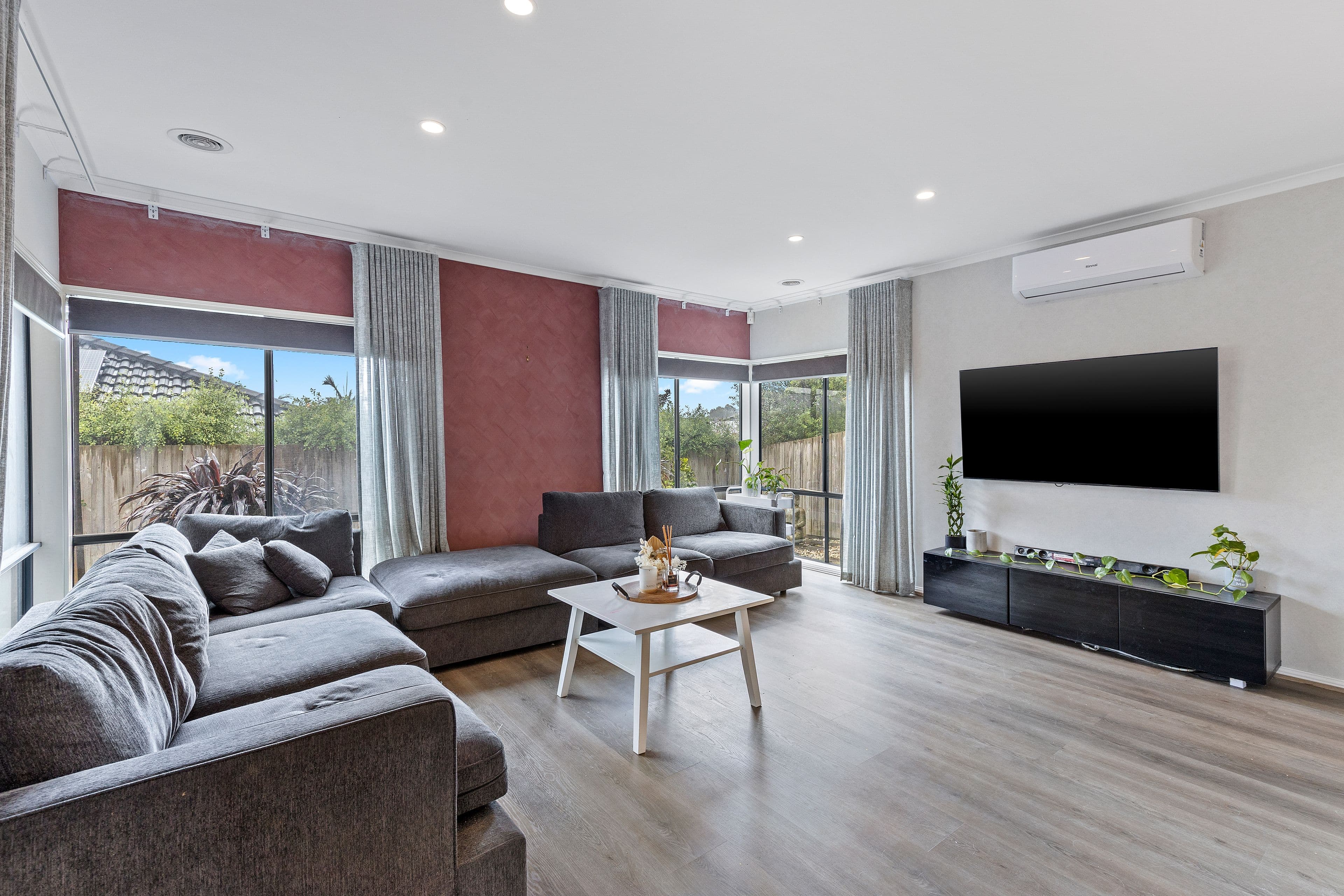 34 Domain Drive, Berwick VIC 3806, Berwick - Thumbnail 2
