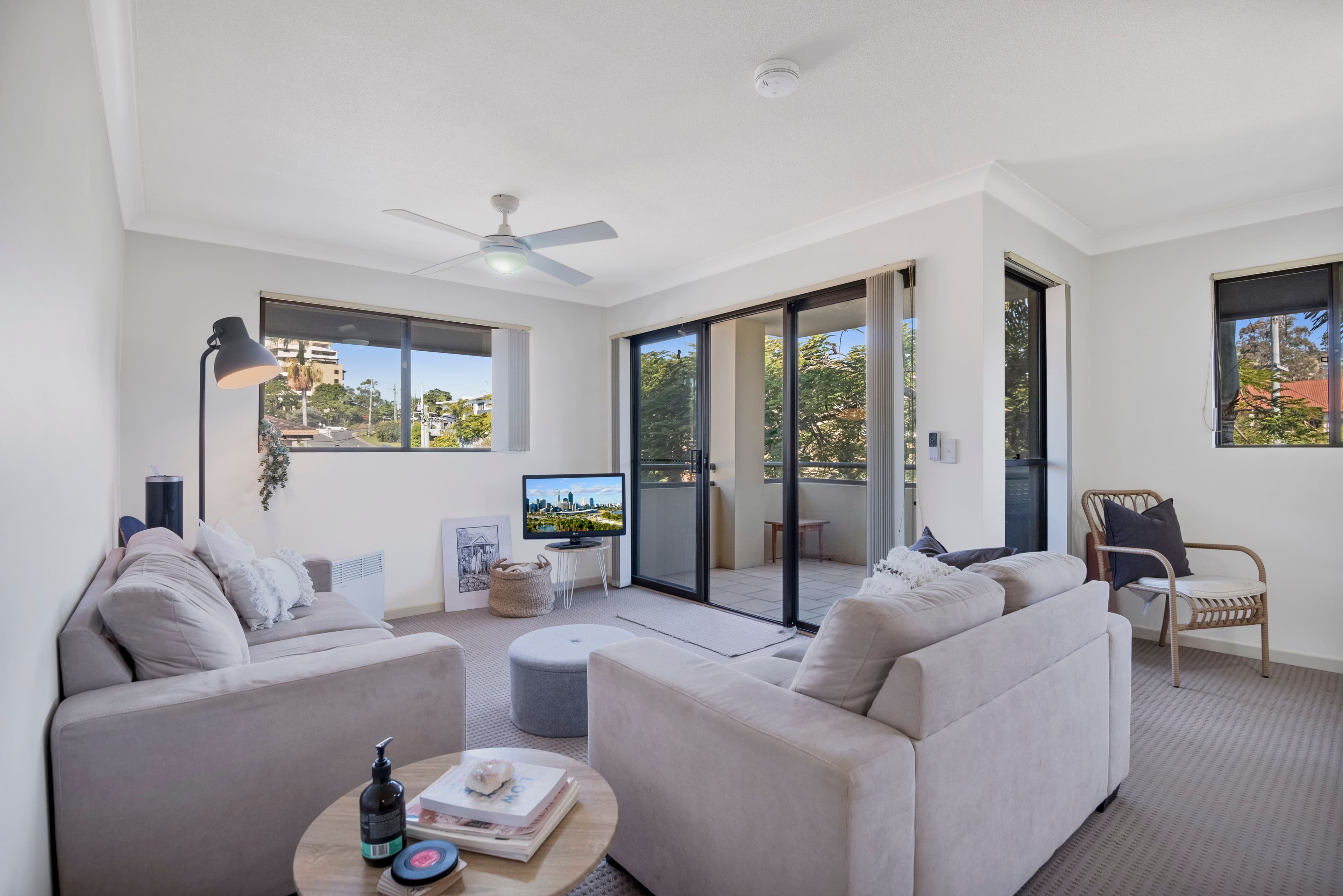 68 Dutton Street, Coolangatta QLD 4225, Coolangatta - Thumbnail 3