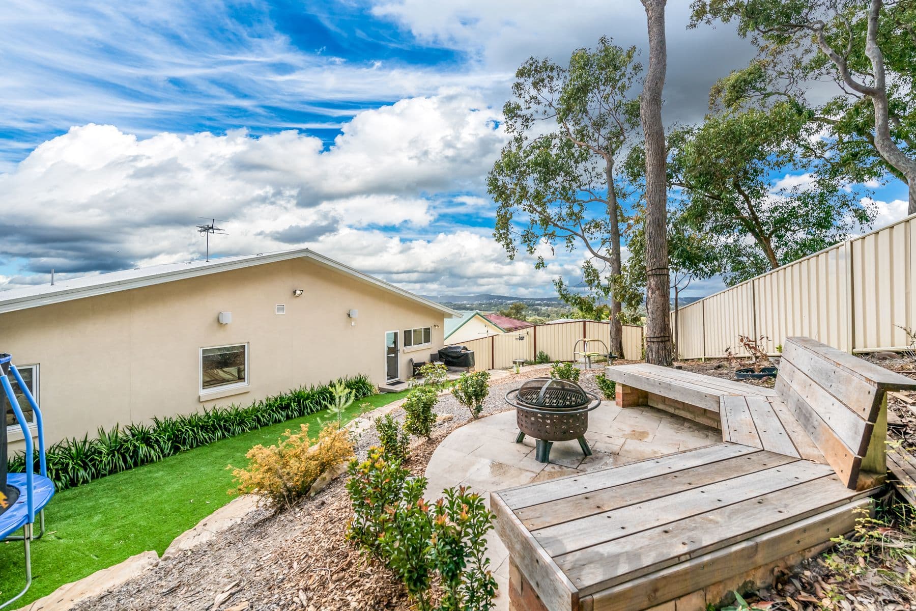 24 Honeyoak Drive, Toronto NSW 2283, Toronto - Thumbnail 2