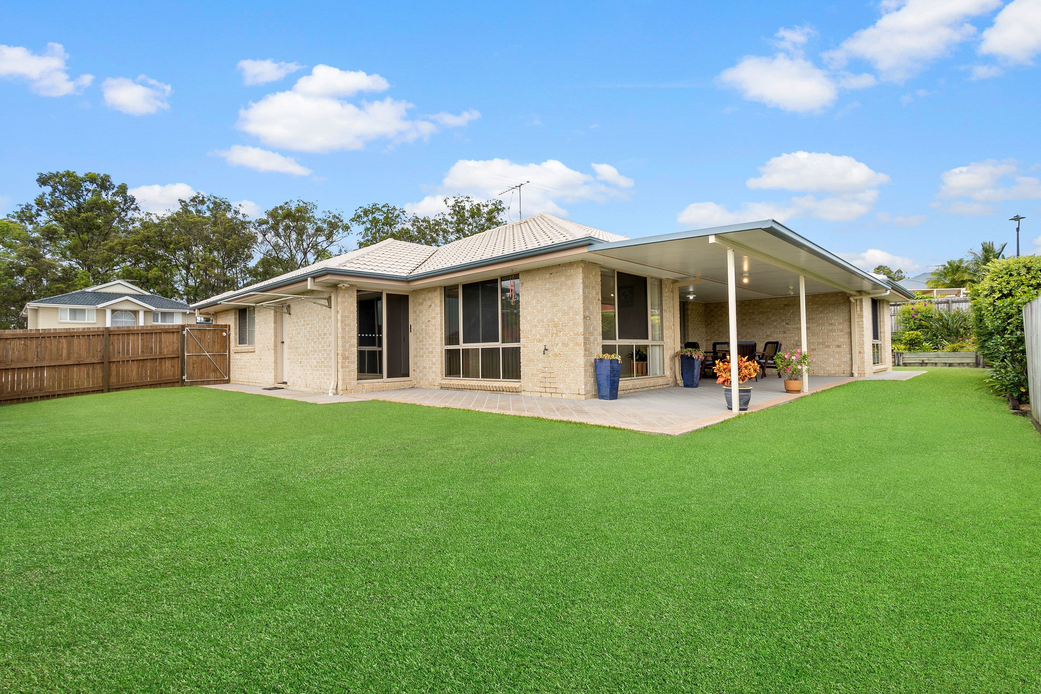 10 Sycamore Court, Warner QLD 4500, Warner - Thumbnail 2