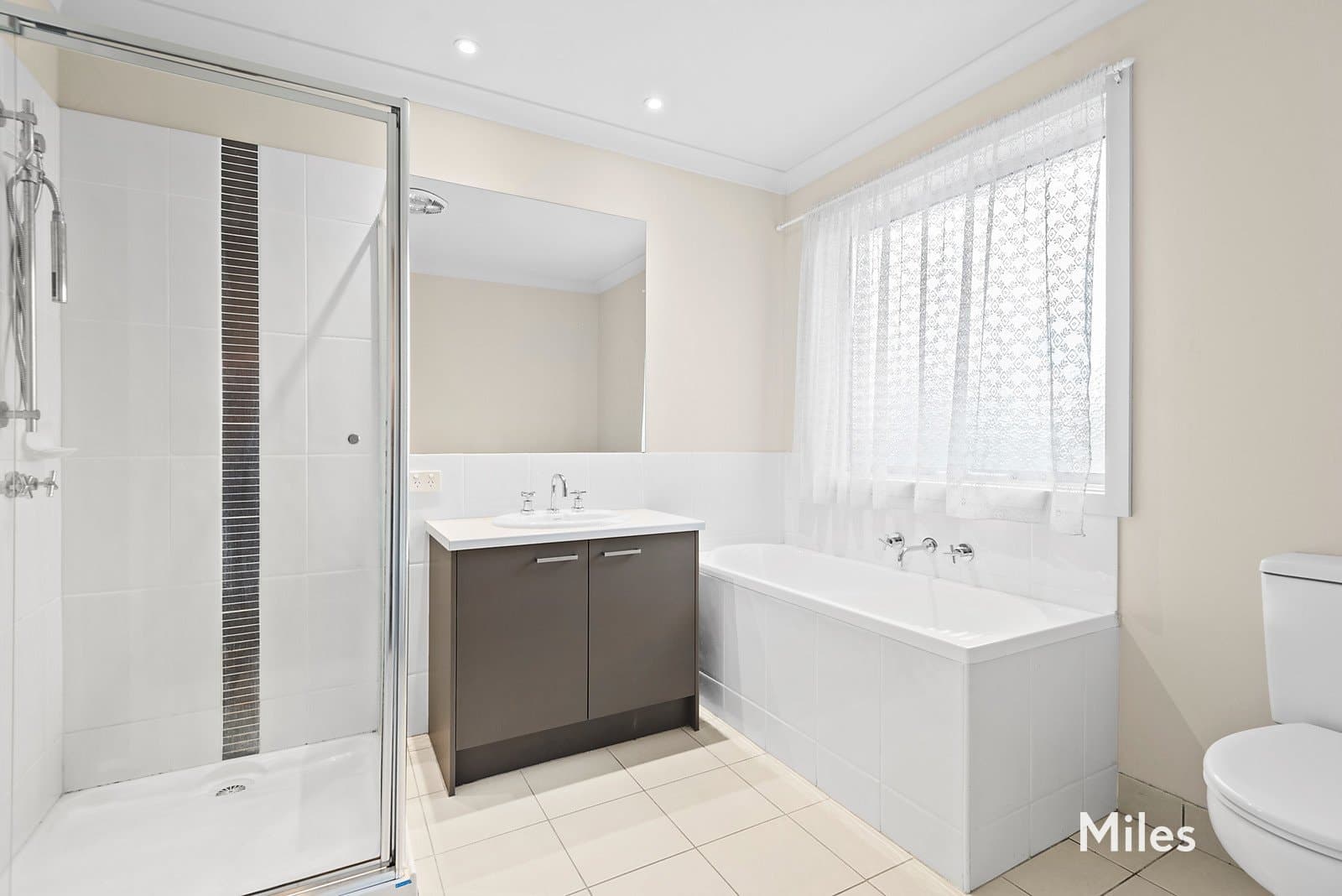 10/101 Martins Lane, Viewbank, Viewbank - Image 1