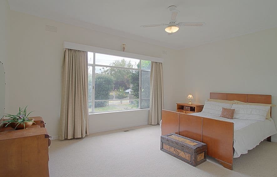15 Ibbottson Street, WATSONIA VIC 3087, Watsonia - Thumbnail 6