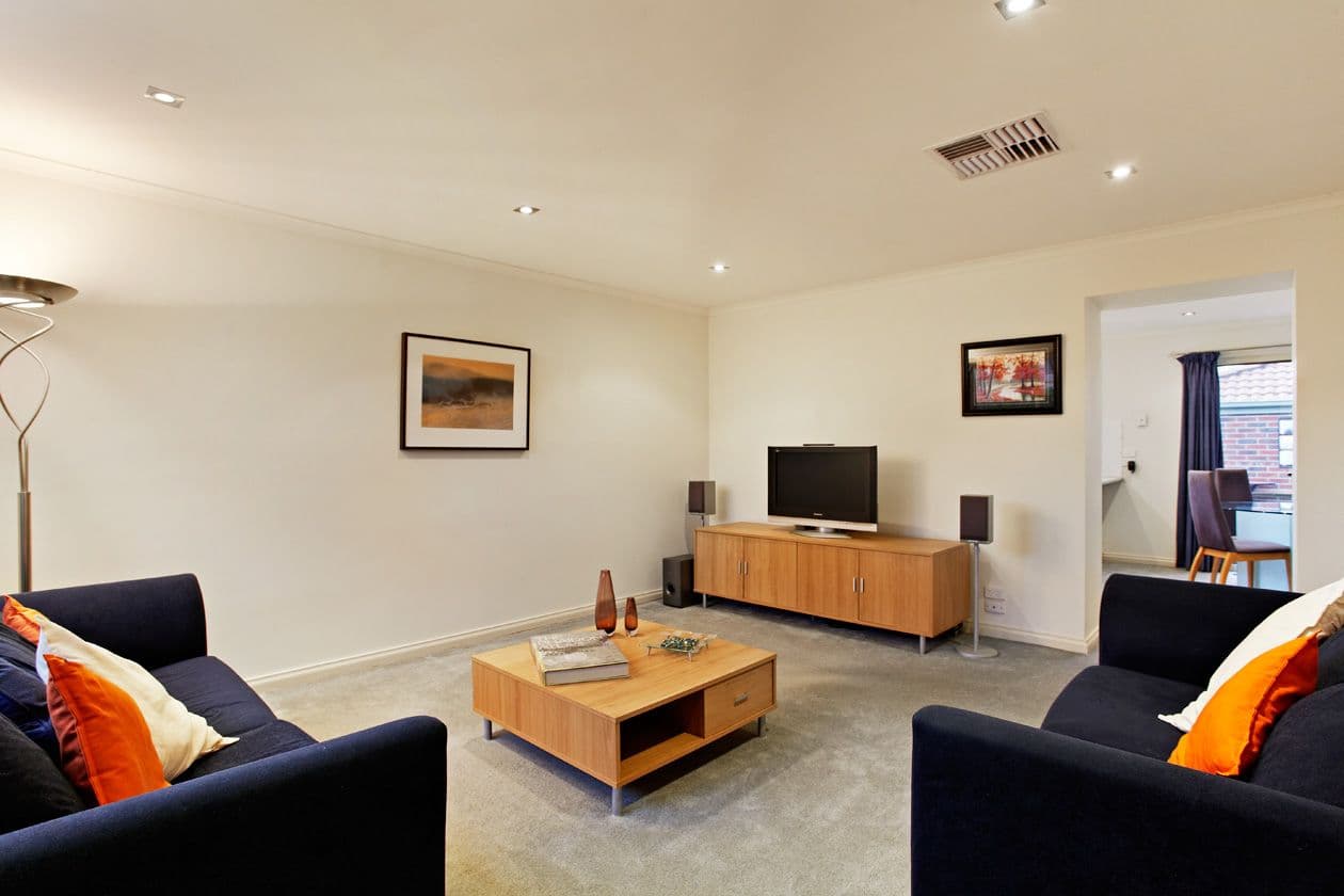 17 Batesford Road, CHADSTONE VIC 3148, Chadstone - Thumbnail 2