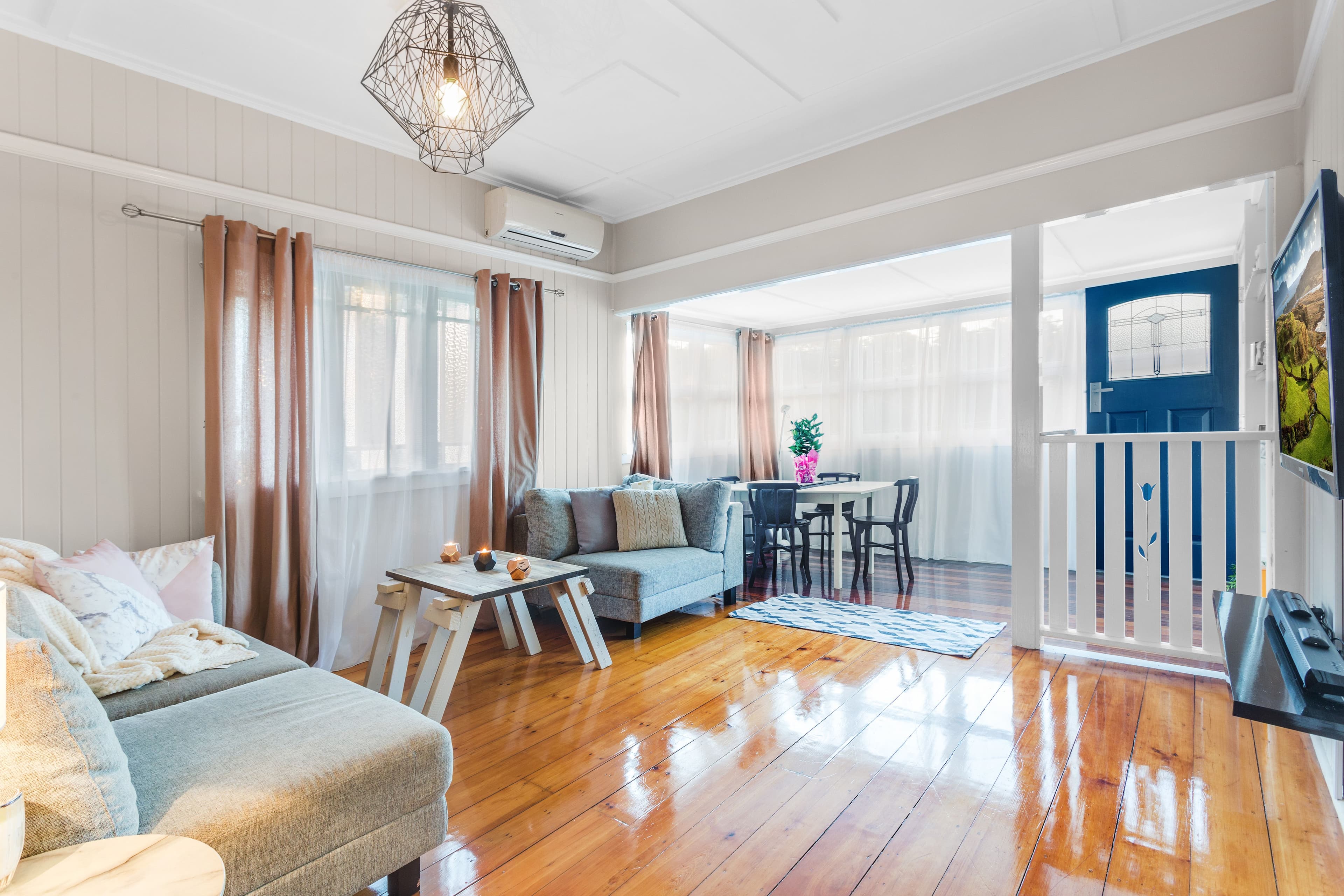 64 Raymont Road, Grange QLD 4051, Grange - Thumbnail 2
