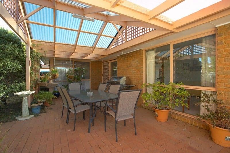 2 Silber Court, MELTON WEST VIC 3337, Melton West - Thumbnail 3