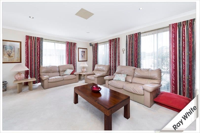 145 Waterfall Drive, Jerrabomberra - Thumbnail 3