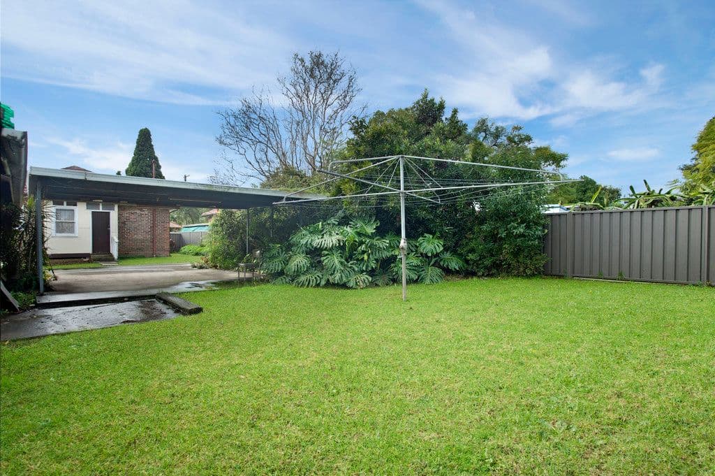34 Frederick Avenue, Granville NSW 2142, South Granville - Thumbnail 2