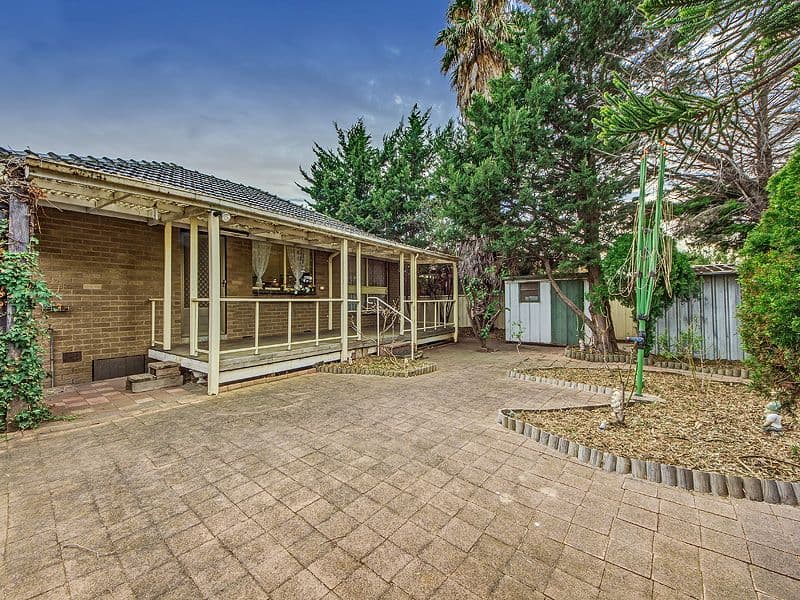 6 Santiago Street, ST ALBANS VIC 3021, St Albans - Thumbnail 7