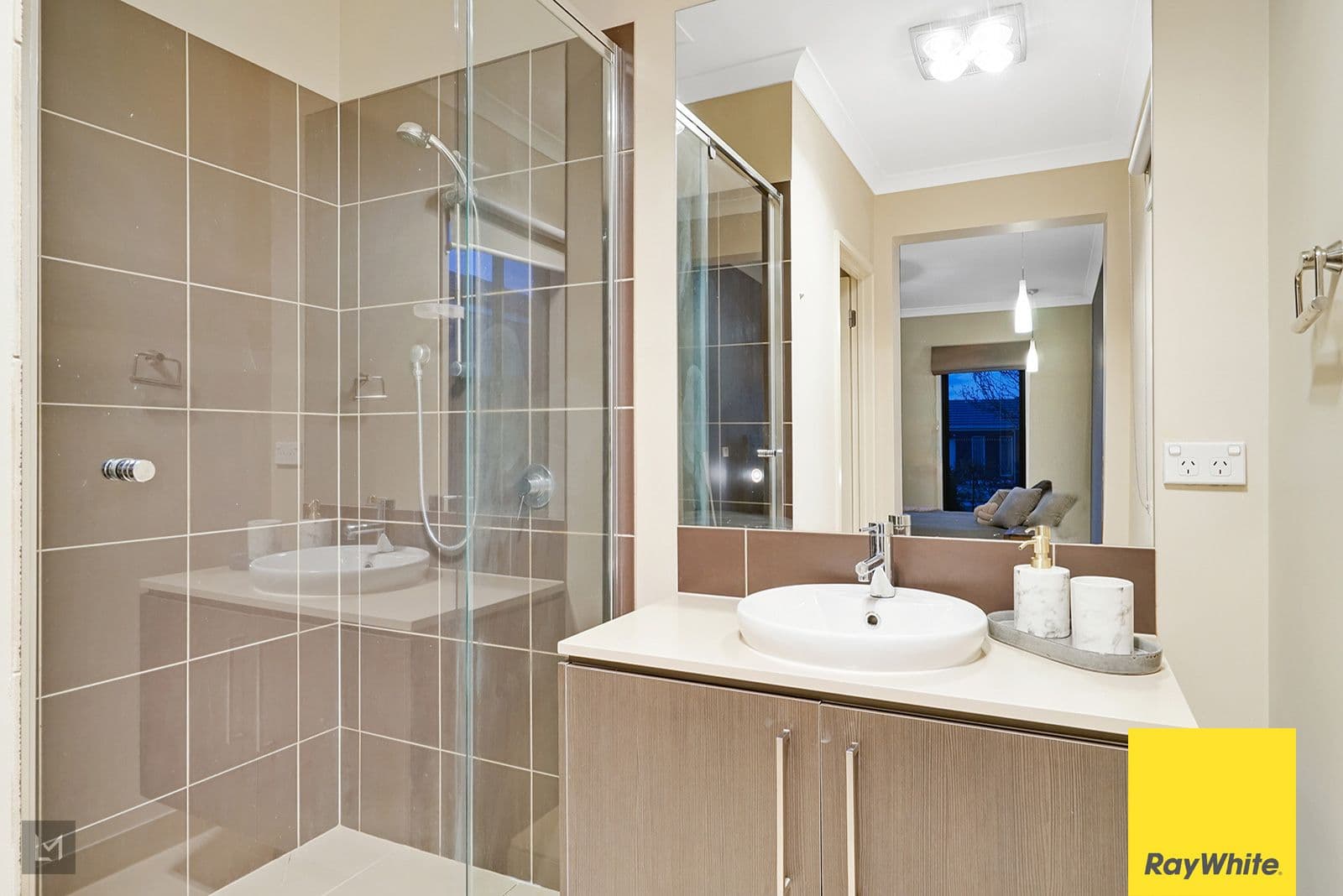 14 Evadene Drive, Tarneit VIC 3029, Tarneit - Thumbnail 8