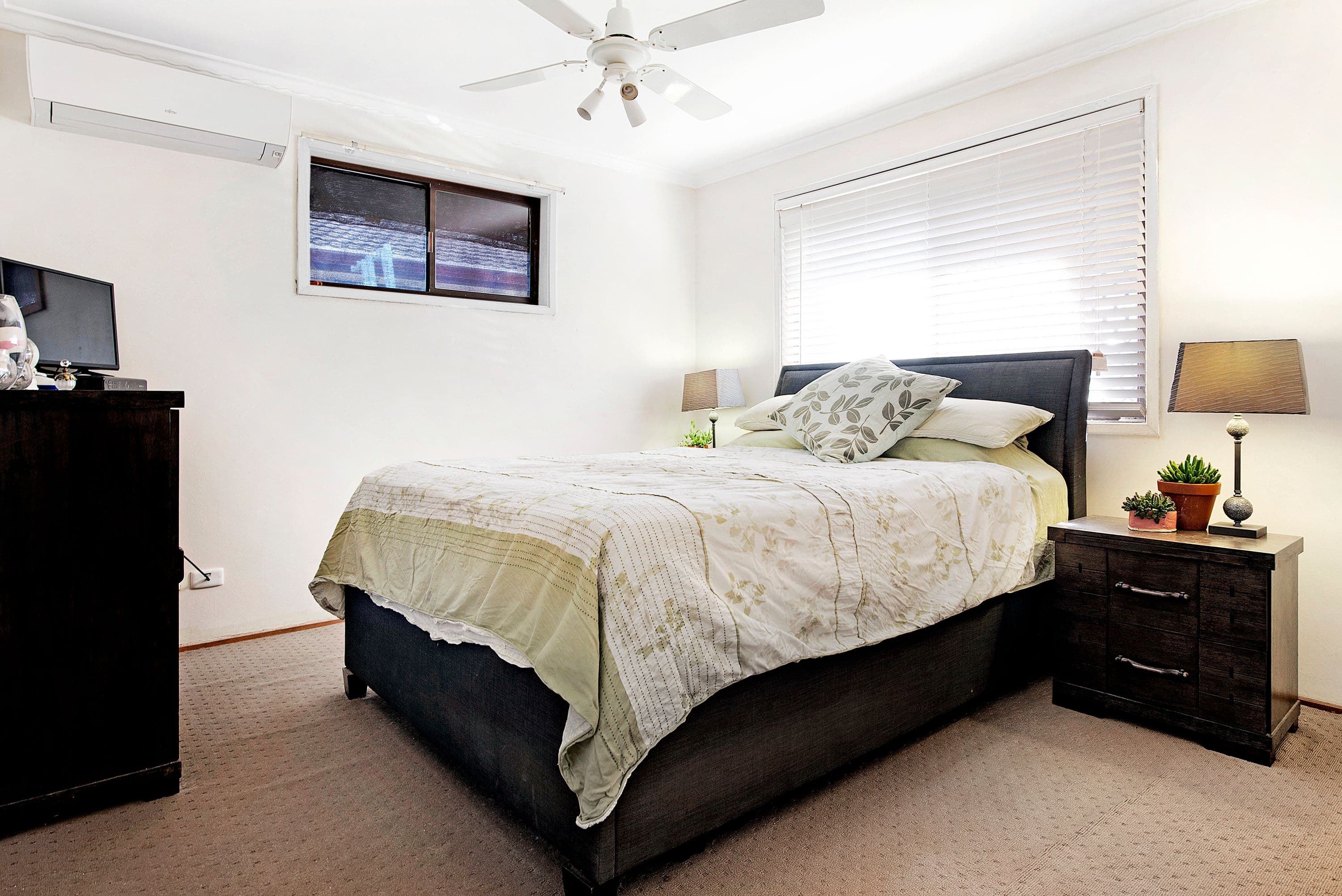 103 Acanthus Avenue, Burleigh Waters QLD 4220, Burleigh Waters - Thumbnail 5