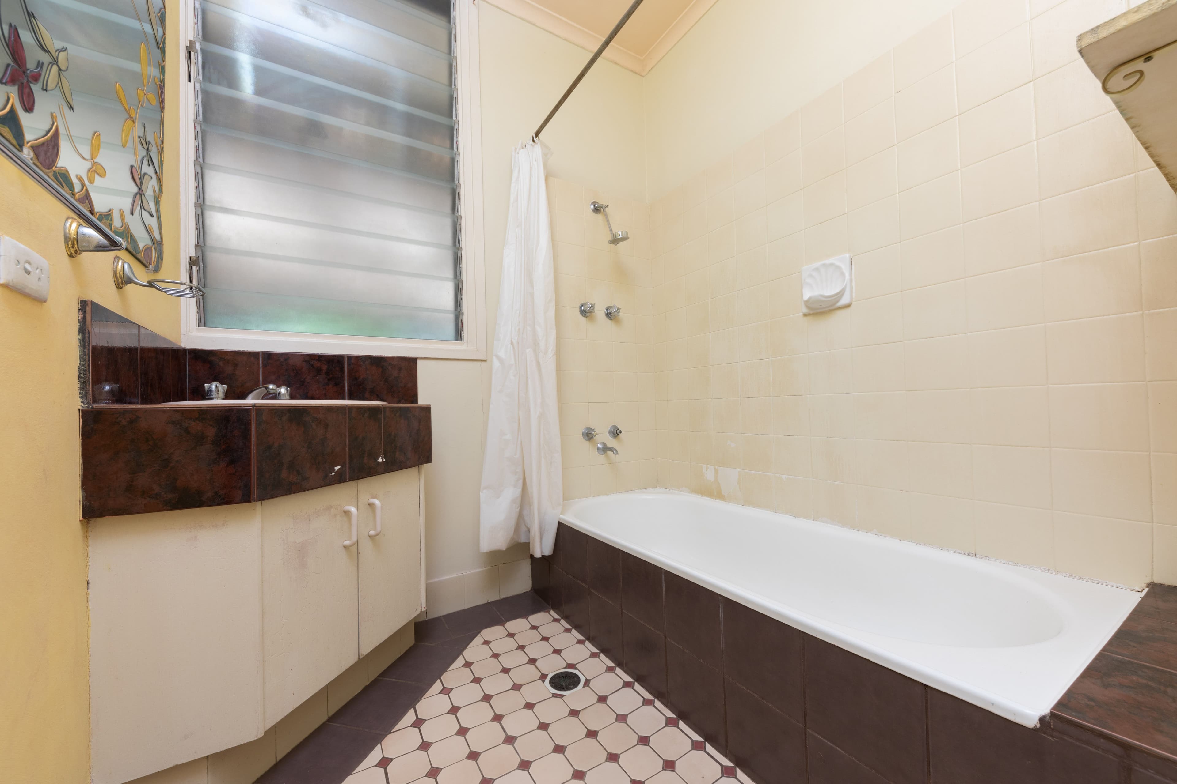 18 Creswell Street, Tiwi NT 0810, Tiwi - Thumbnail 4