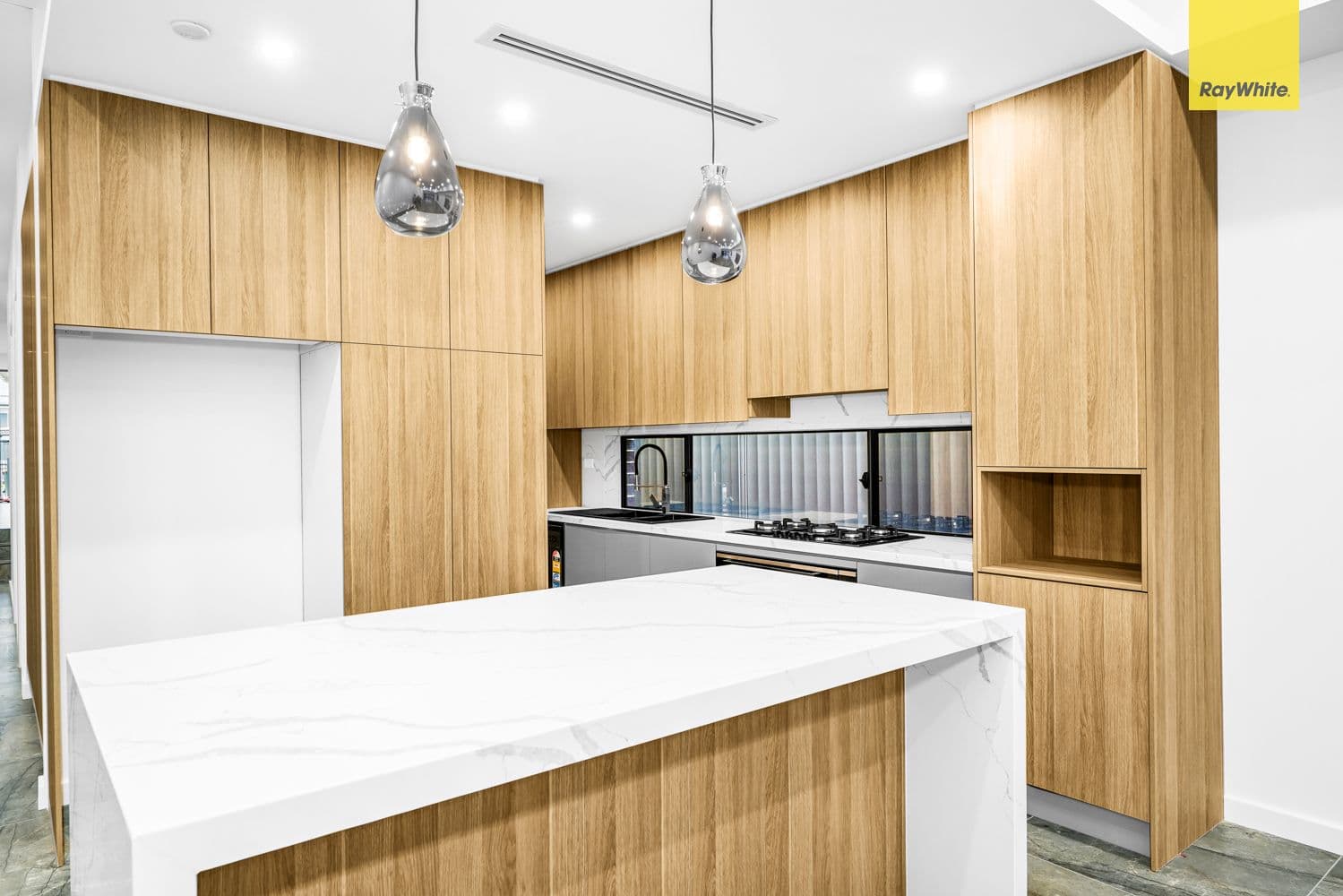 18 James Street, GUILDFORD NSW 2161, Guildford West - Thumbnail 2