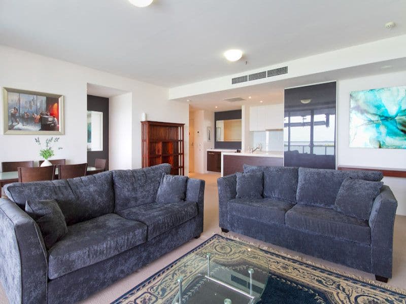 1 Marlin Parade, CAIRNS CITY QLD 4870, Cairns City - Thumbnail 2