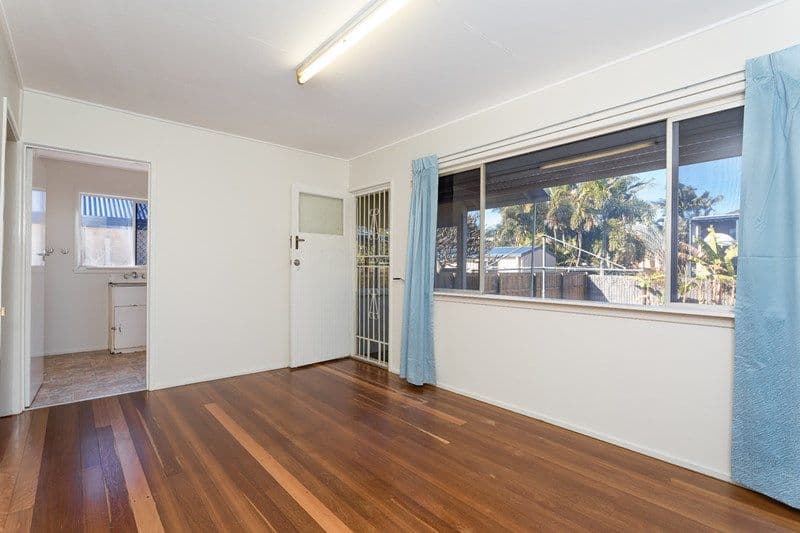 37 Campbell Street, Scarborough QLD 4020, Scarborough - Thumbnail 5