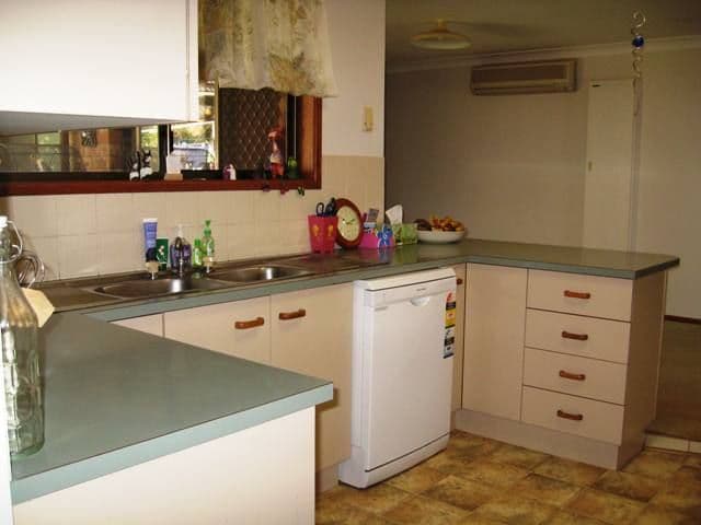 6 Avon Court, Pacific Pines, QLD, 4211, Pacific Pines - Thumbnail 4