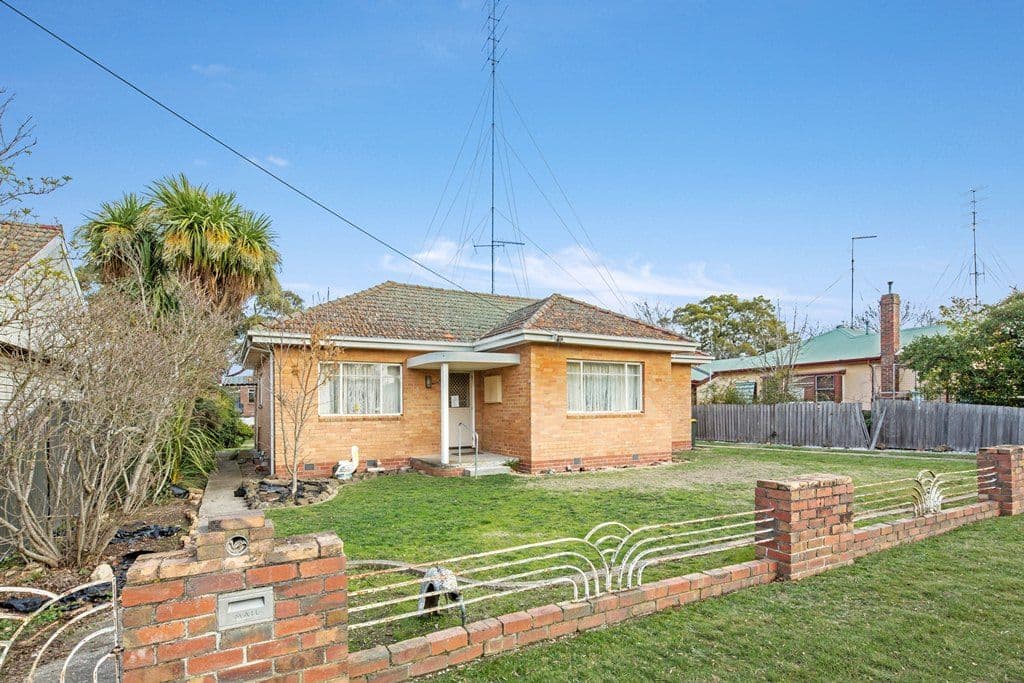 713 Darling Street, Redan VIC 3350, Redan - Thumbnail 3