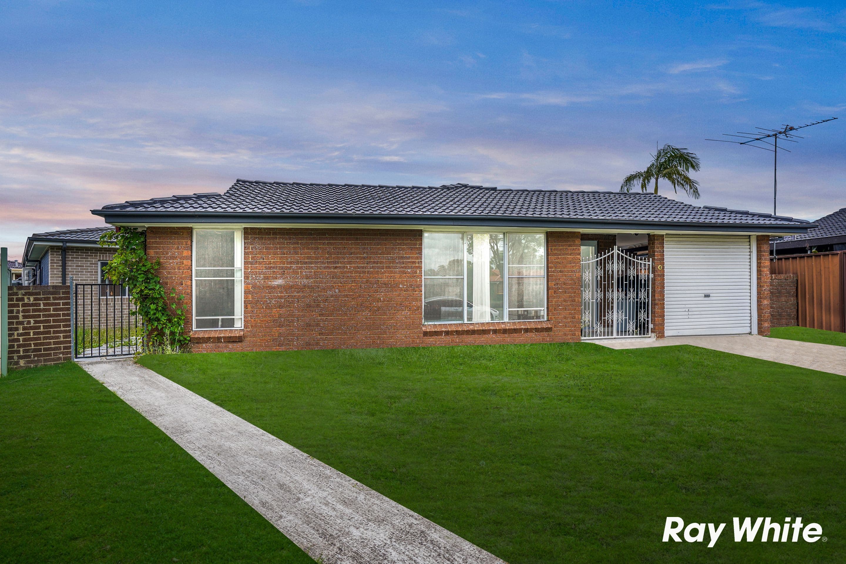 6 & 6a Upwey Place, St Johns Park NSW 2176, St Johns Park - Thumbnail 2
