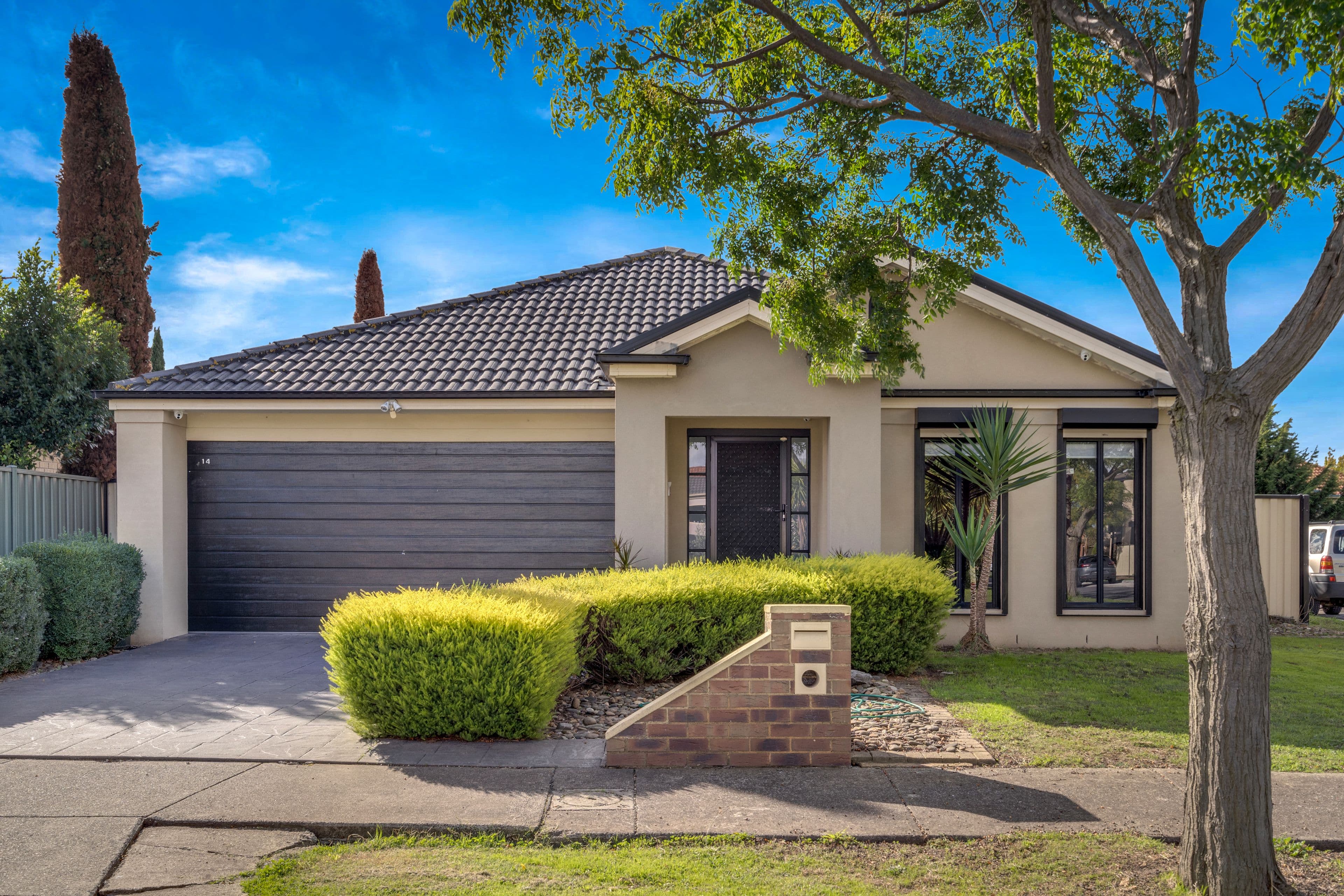 14 Brushwood Circuit, Roxburgh Park VIC 3064, Roxburgh Park - Thumbnail 2
