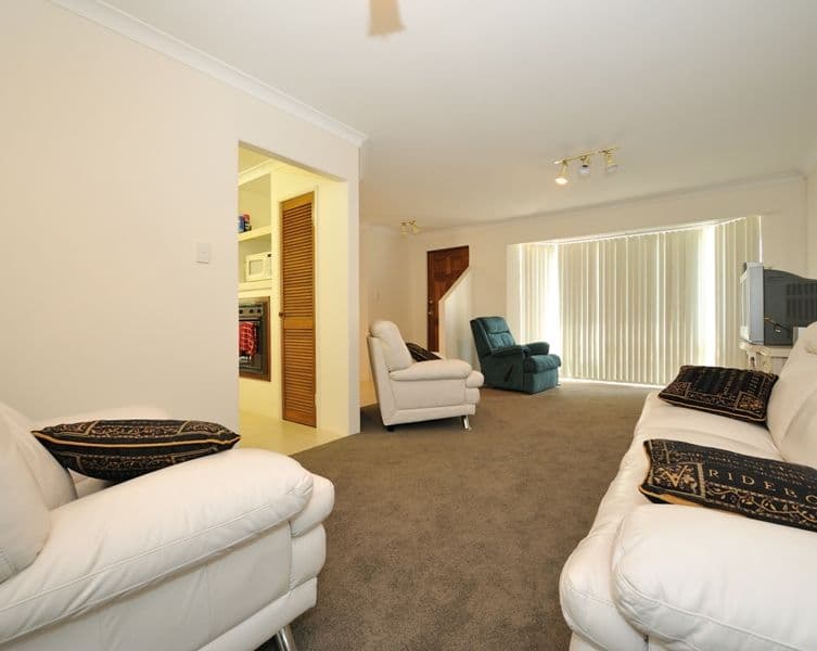 3 Argonaut Avenue, WAIKIKI WA 6169, Waikiki - Thumbnail 5