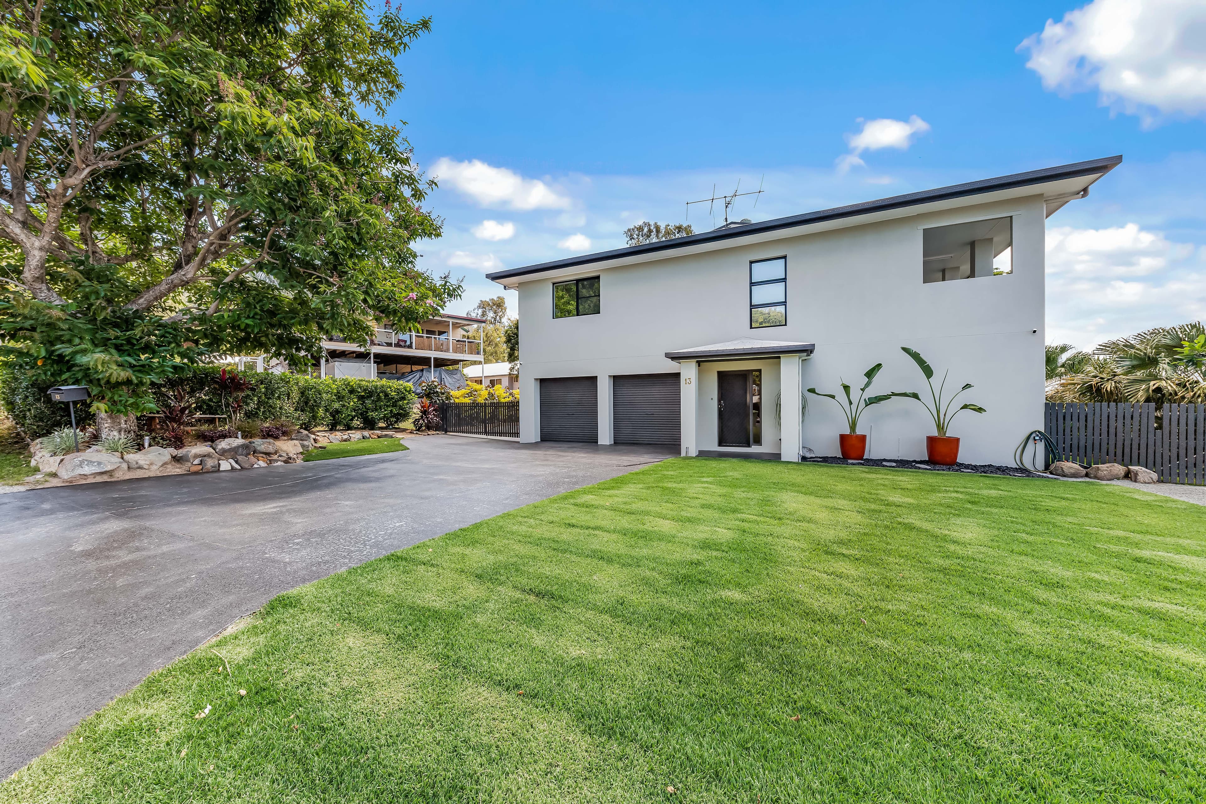 13 Macona Crescent, Cannonvale QLD 4802, Cannonvale - Thumbnail 2