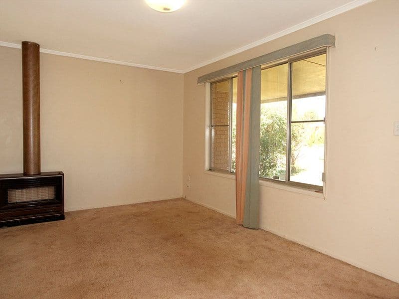 7 Bryan Street, DARLING HEIGHTS QLD 4350, Darling Heights - Thumbnail 5