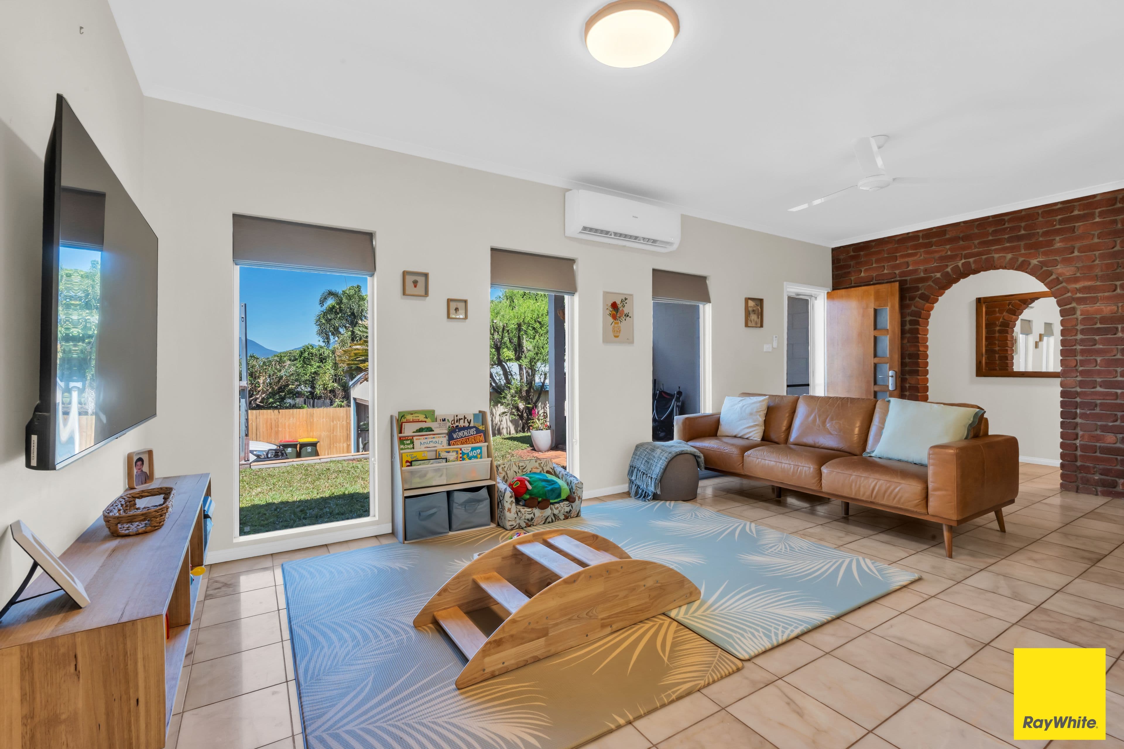 22 Miriam Street, Karalee QLD 4306, Karalee - Thumbnail 4