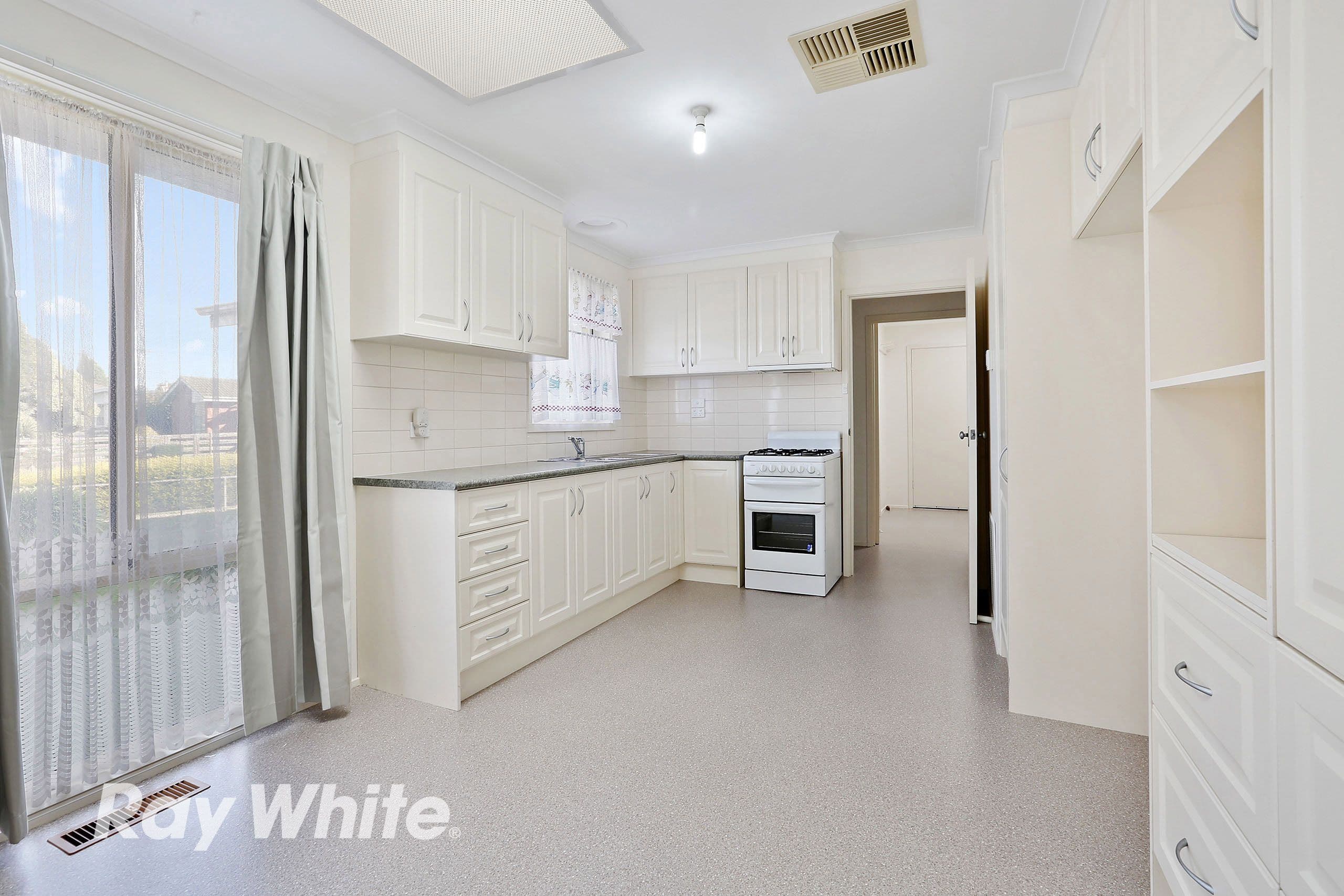 53 Kosciusko Avenue, Corio VIC 3214, Corio - Thumbnail 5