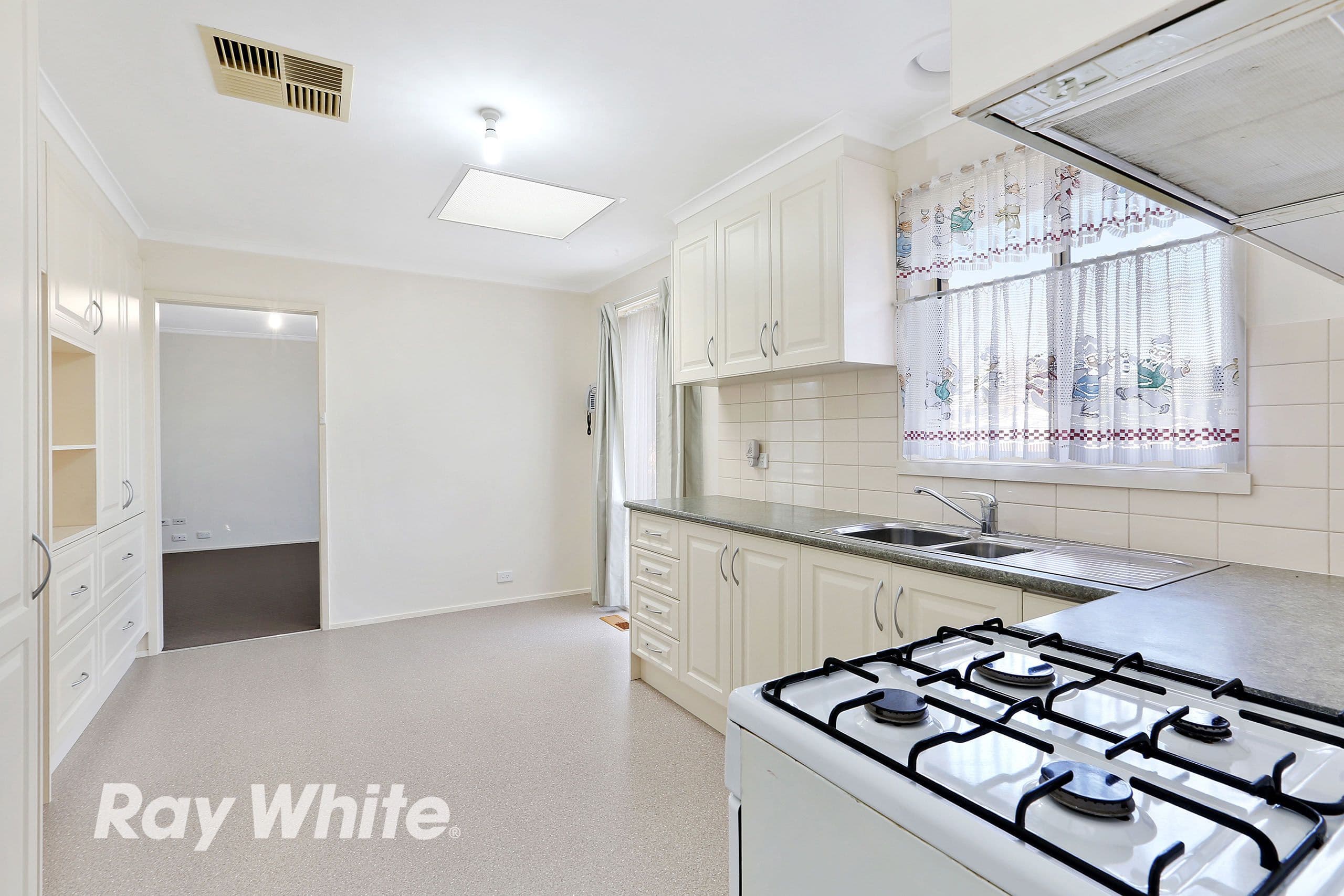 53 Kosciusko Avenue, Corio VIC 3214, Corio - Thumbnail 6