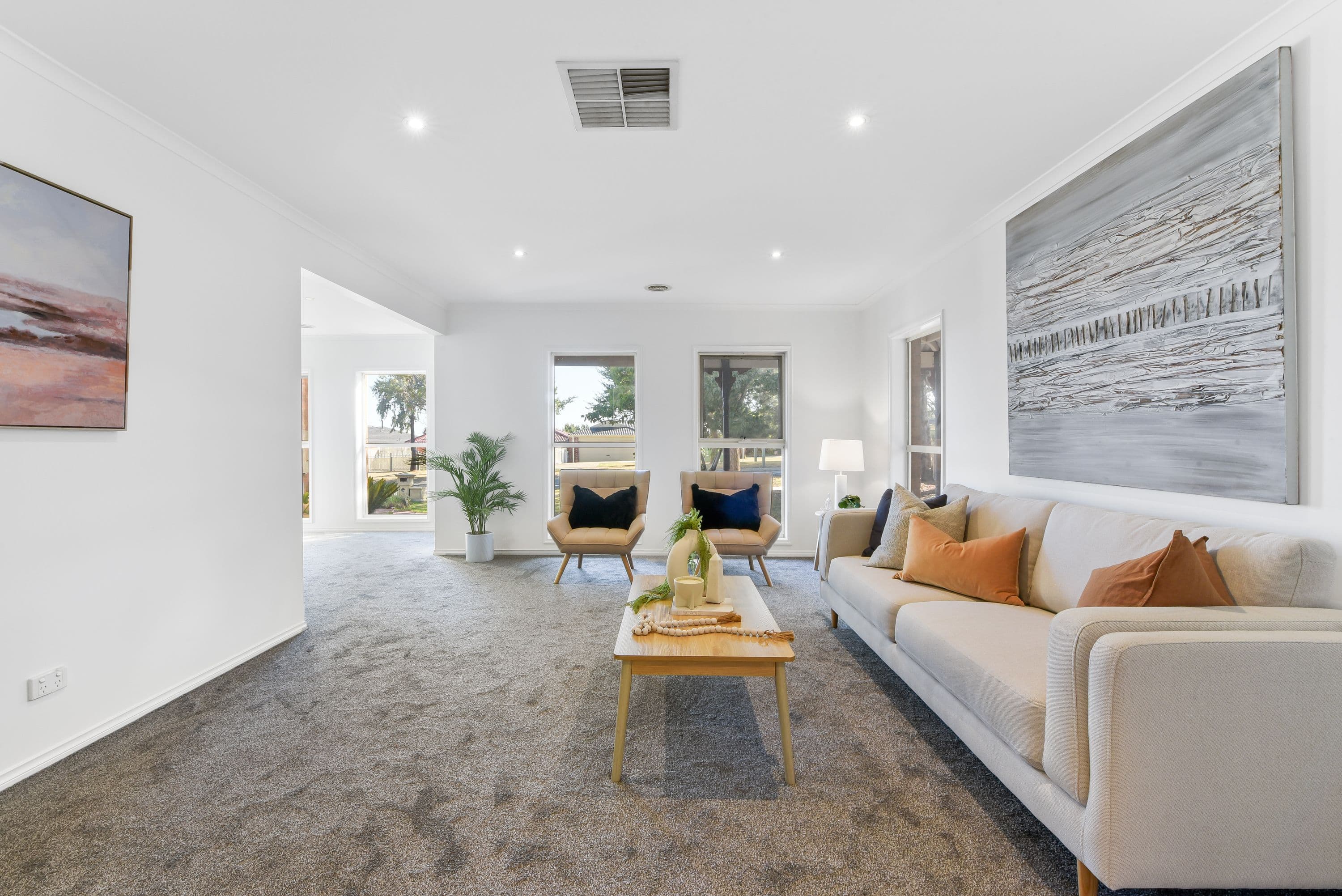 65 Central Parkway, Cranbourne West VIC 3977, Cranbourne West - Thumbnail 2