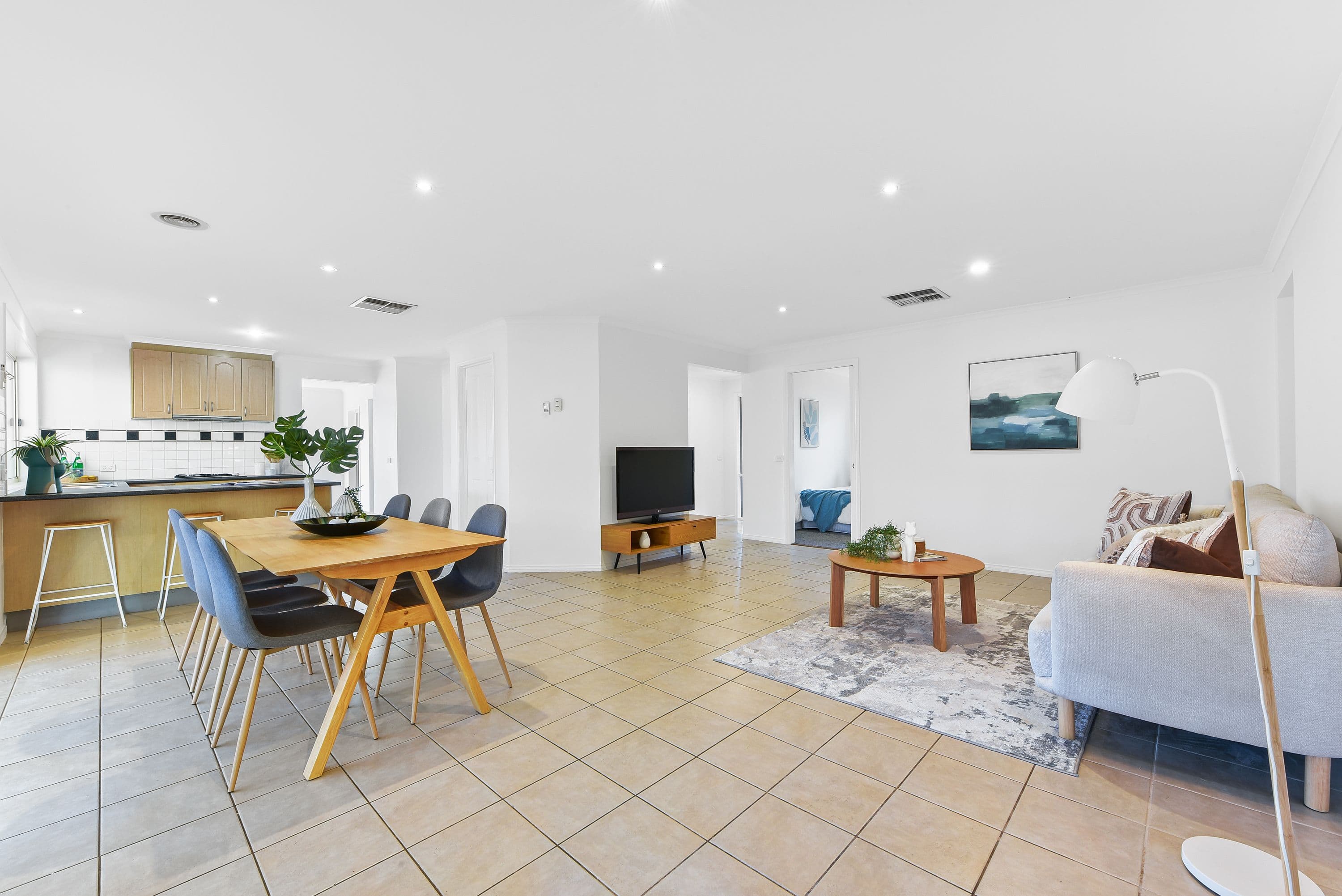 65 Central Parkway, Cranbourne West VIC 3977, Cranbourne West - Thumbnail 6