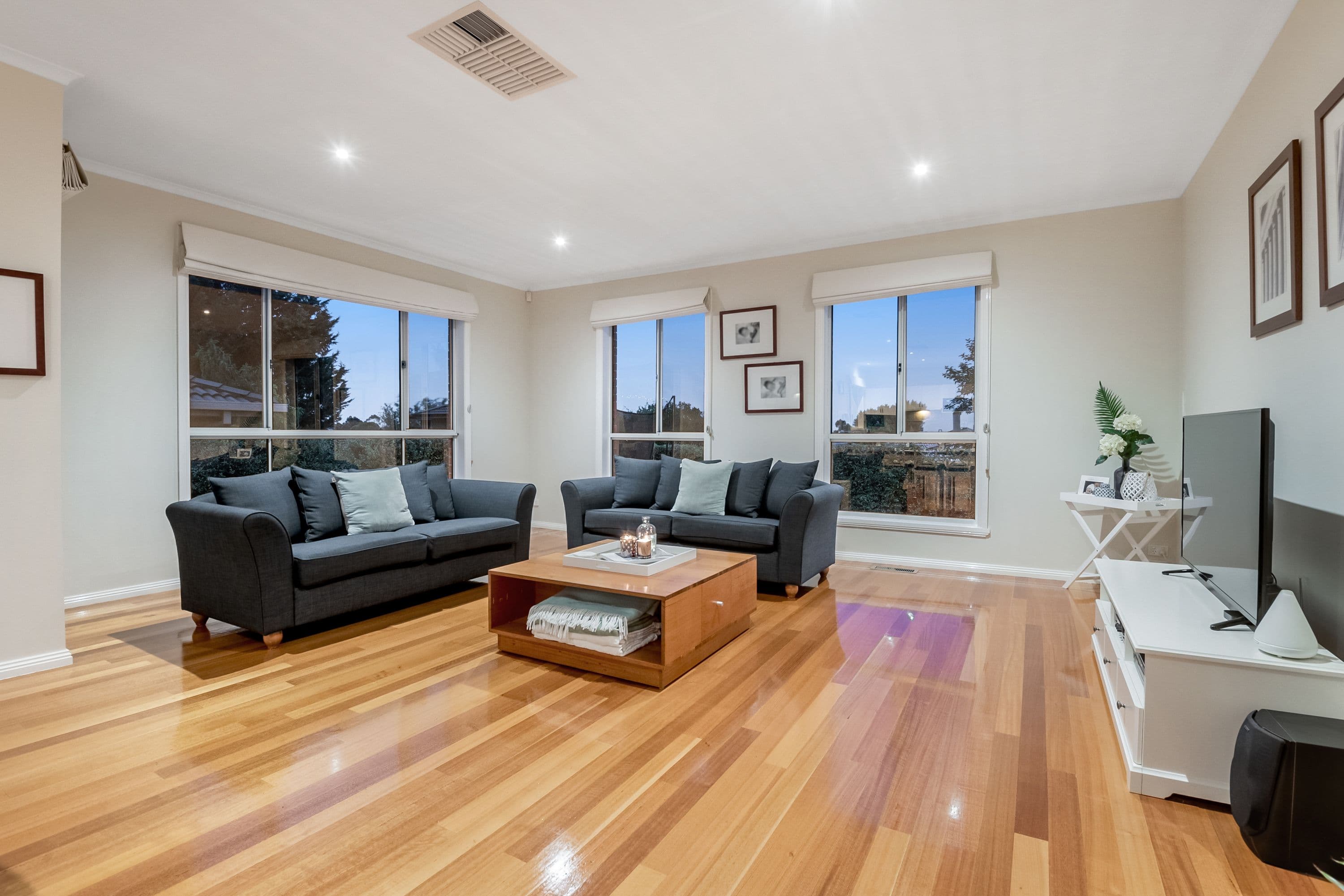 10 Saunders Court, Roxburgh Park VIC 3064, Roxburgh Park - Thumbnail 8