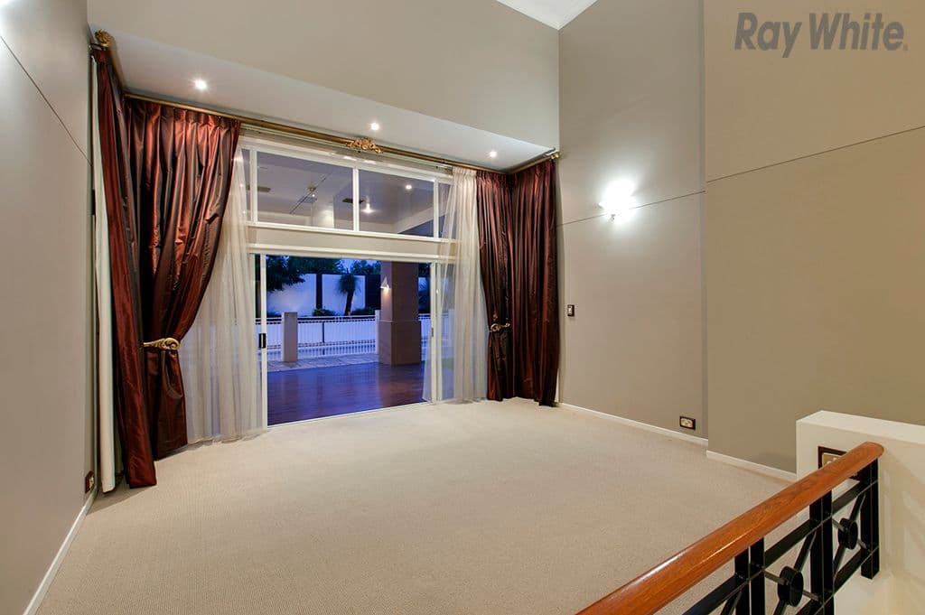 36 Lochside Drive, North Lakes QLD 4509, North Lakes - Thumbnail 5